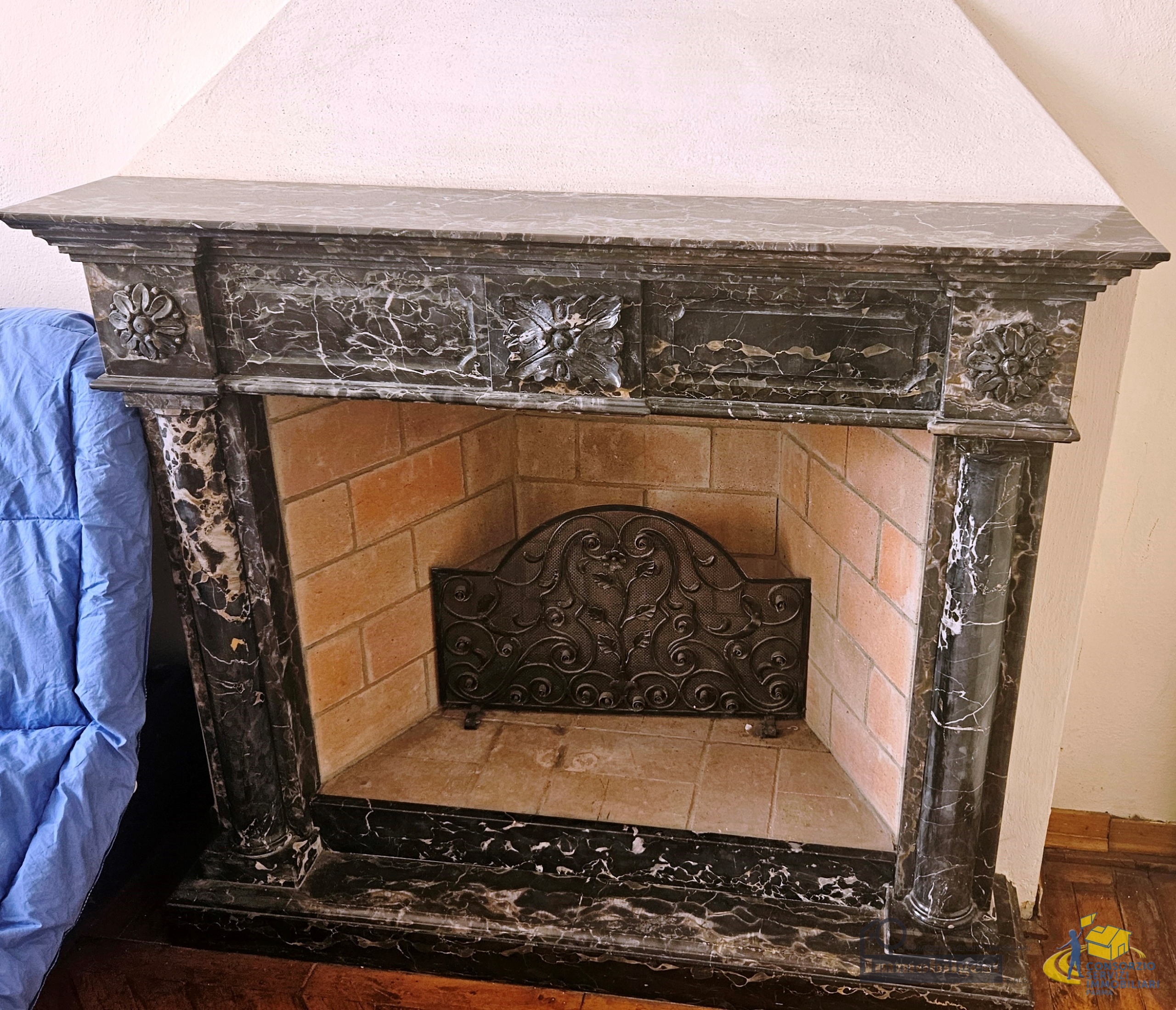 Immagine 4 di Trilocale in vendita  in Strada Garibaldi 45 a Parma