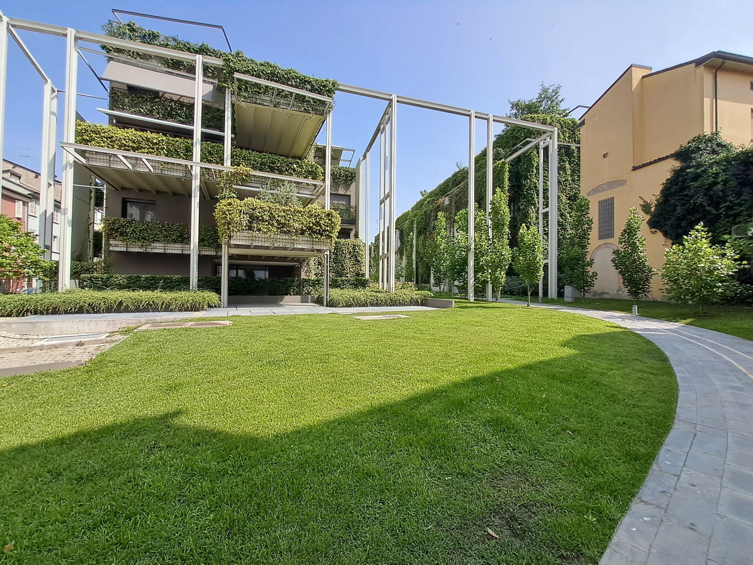 Immagine 31 di Trilocale in vendita  in Borgo delle Grazie 3 a Parma