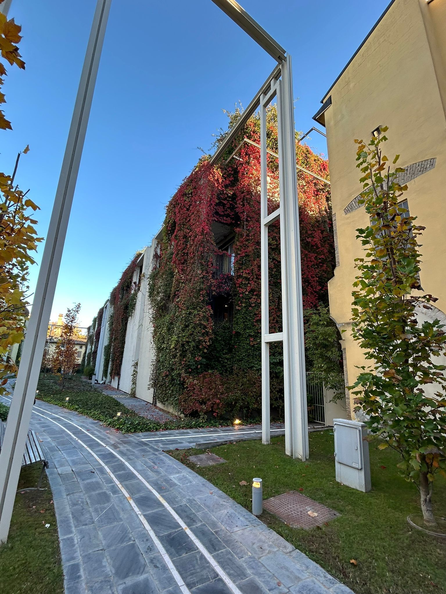 Immagine 4 di Trilocale in vendita  in Borgo delle Grazie 3 a Parma