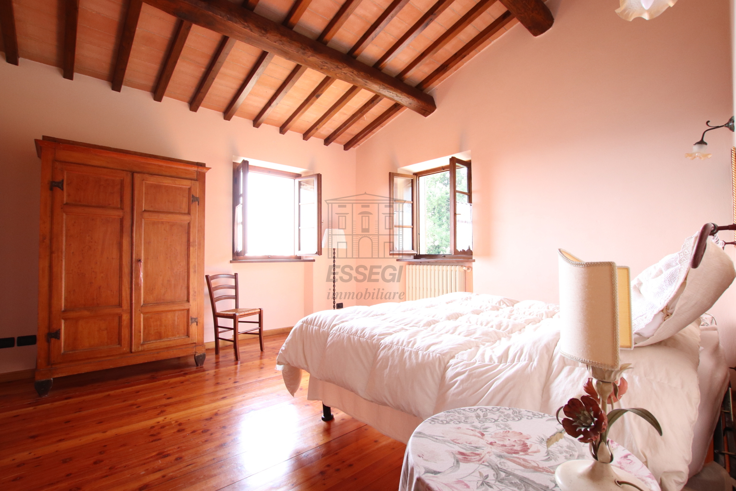 Immagine 6 di Bed & Breakfast in vendita  in Via San Gemma Galgani 4 a Pescaglia
