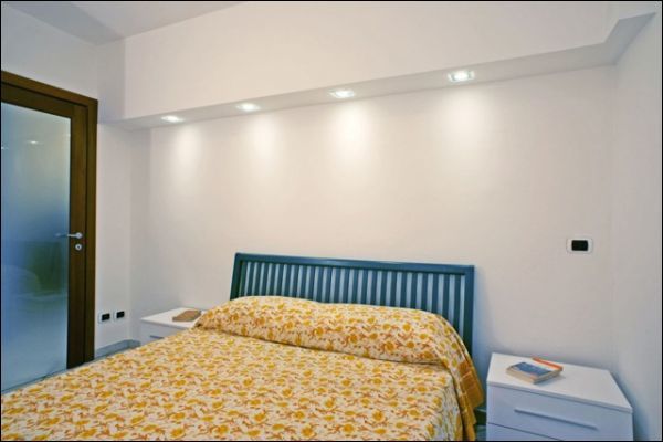 Immagine 9 di Trilocale in vendita  a Lerici