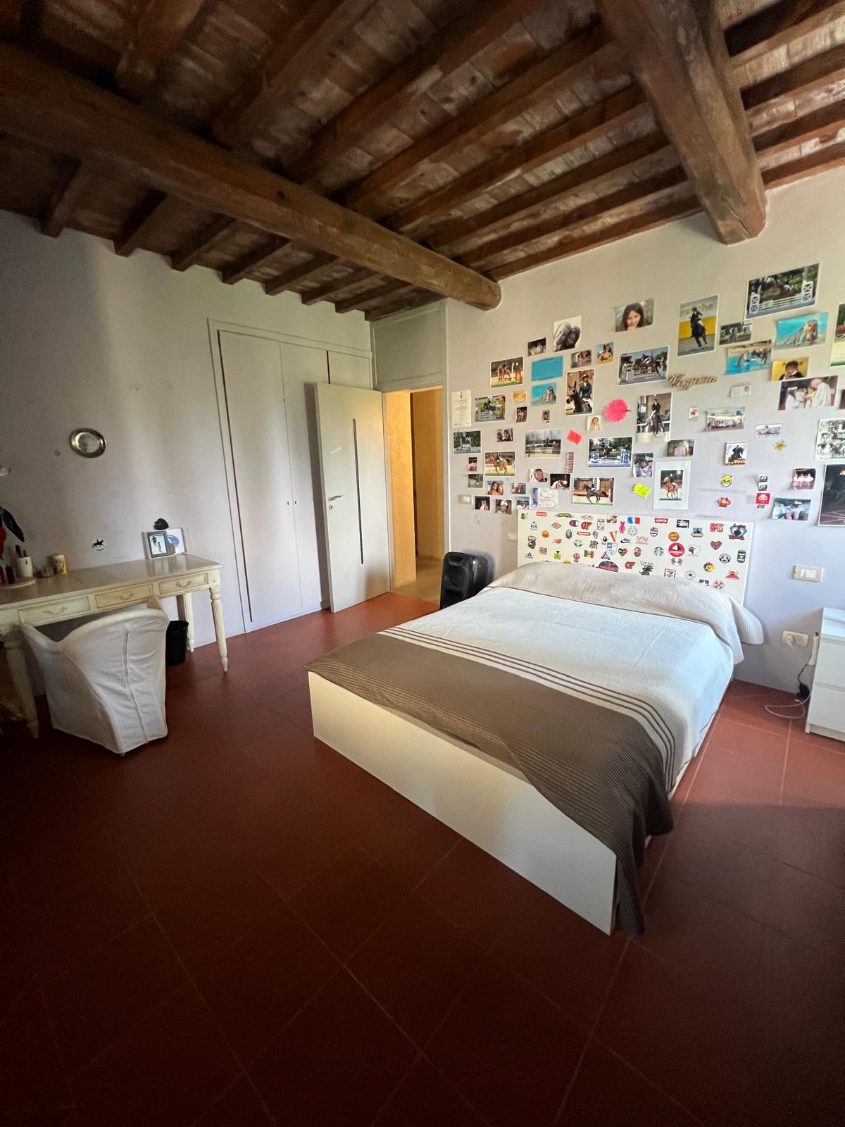 Immagine 22 di Porzione di casa in vendita  in Via di Vingone a Scandicci