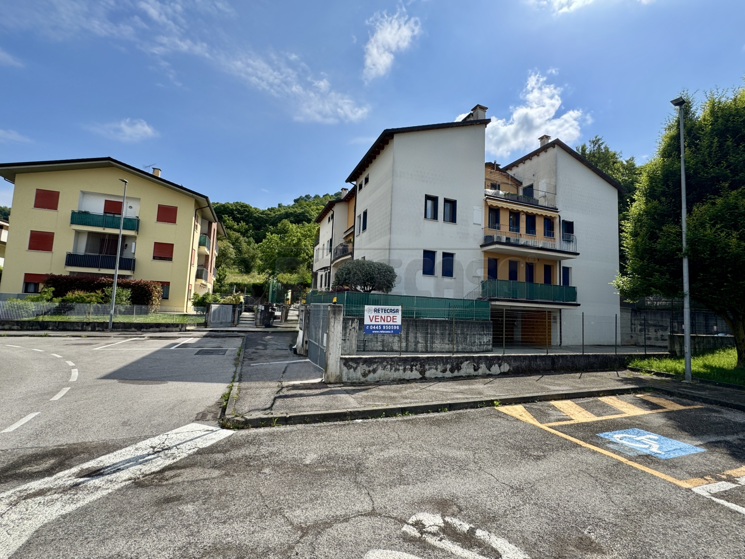 Immagine 17 di Bilocale in vendita  in via palladio 27 a Castelgomberto