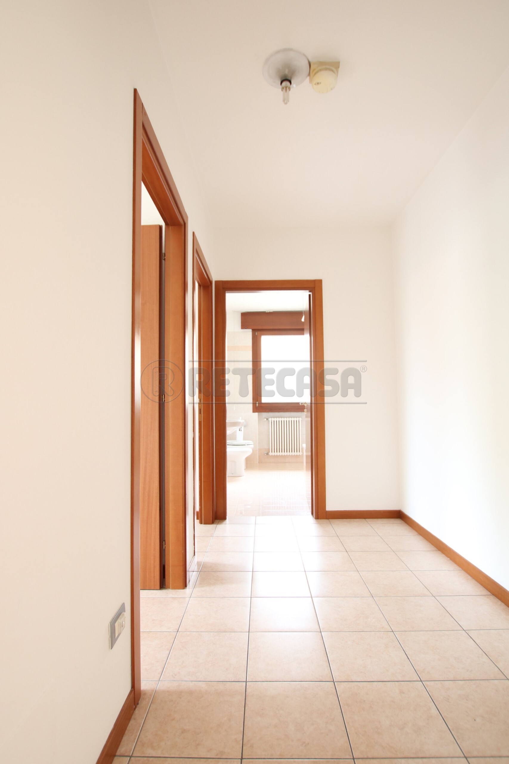 Immagine 7 di Bilocale in vendita  in Via Giovanni Falcone a Barbarano Mossano