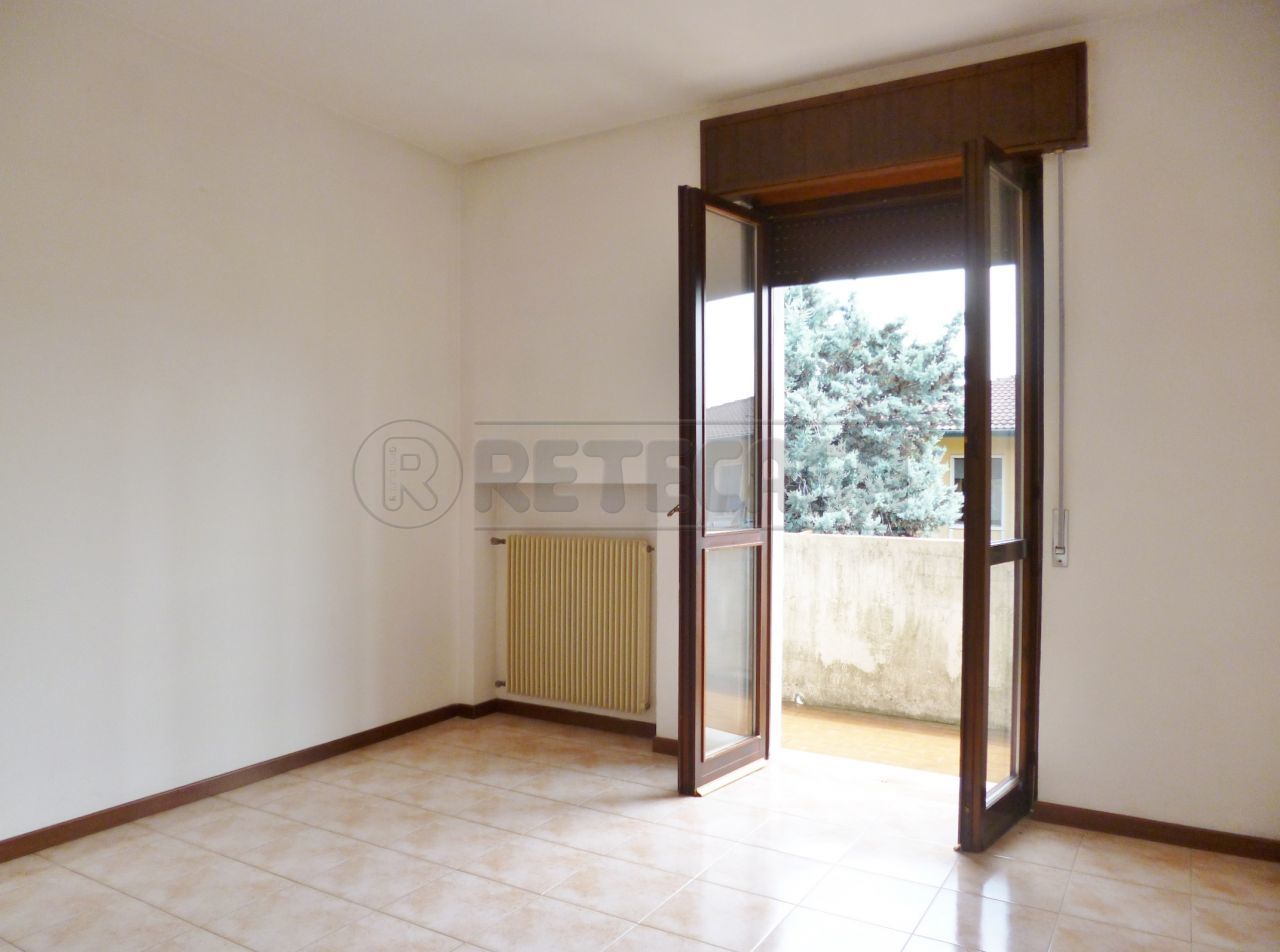Immagine 11 di Bilocale in vendita  in VIA CEDERLE 1 a Montebello Vicentino