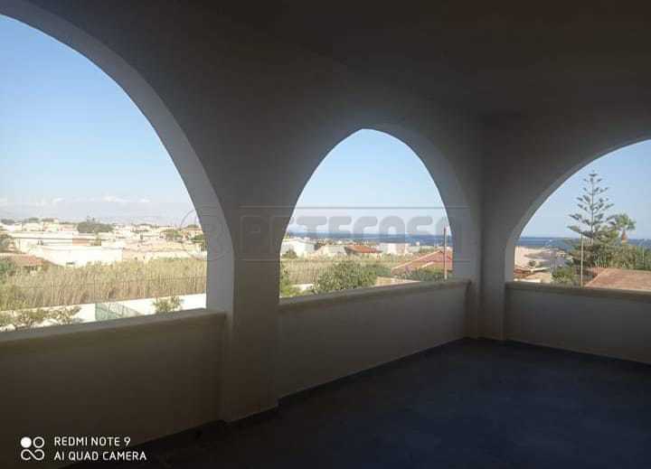 Immagine 2 di Villa in vendita  a Castelvetrano