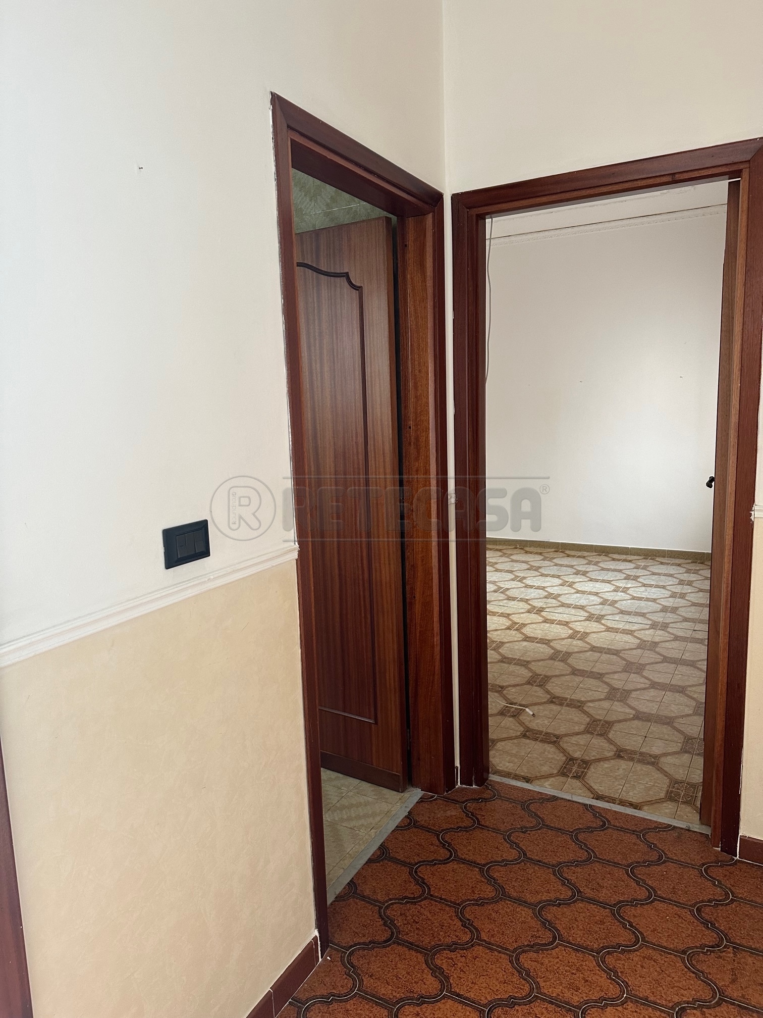 Immagine 11 di Appartamento in vendita  a Mazara Del Vallo