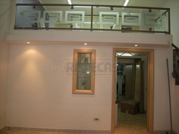 Immagine 5 di Locale commerciale in vendita  in via napoleone colajanni 160 a Caltanissetta