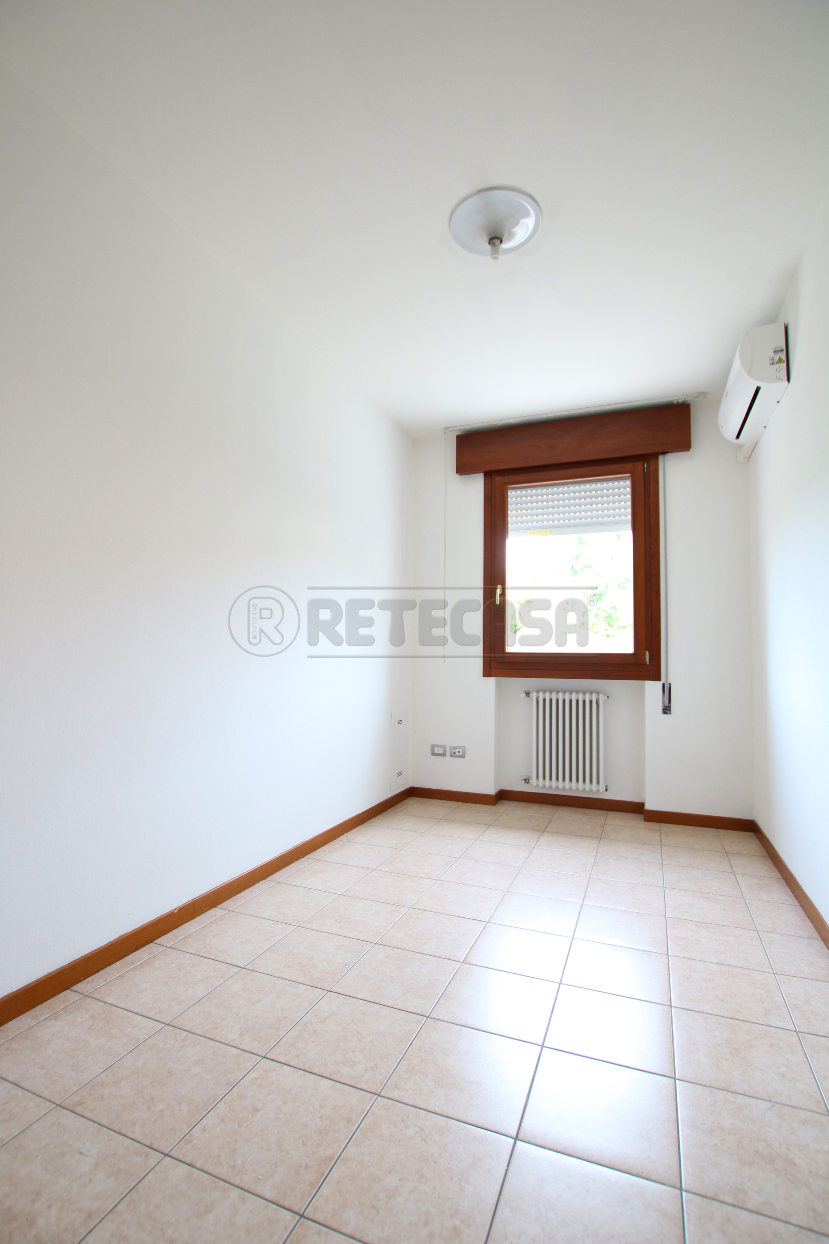 Immagine 11 di Bilocale in vendita  in Via Giovanni Falcone a Barbarano Mossano