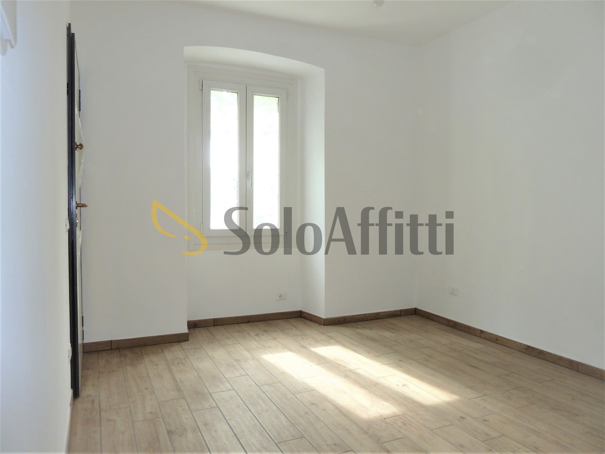 Immagine 8 di Bilocale in affitto  in Via Genova 6 a San Remo