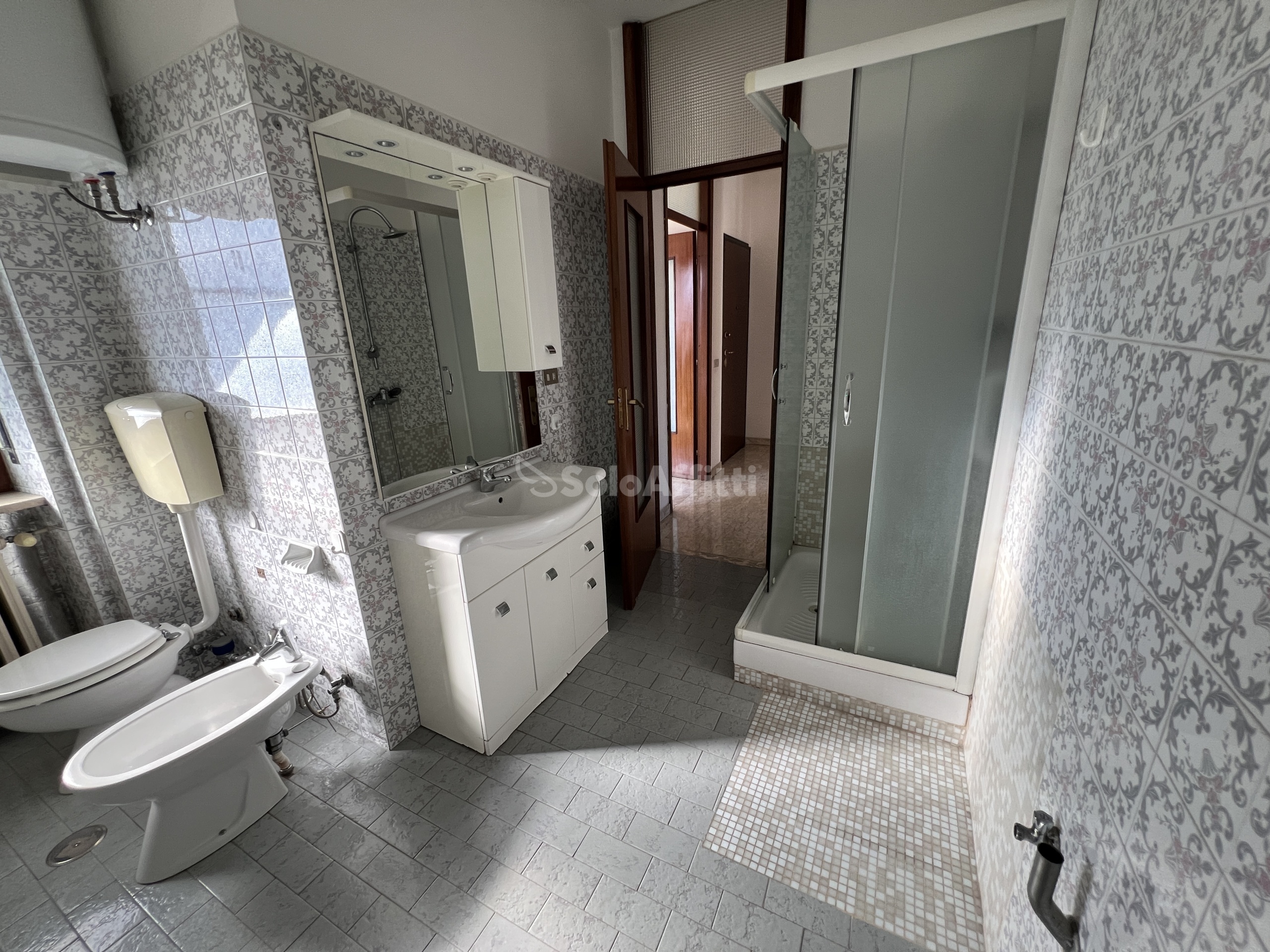 Immagine 52 di Quadrilocale in affitto  in Via Buratto 7 a Ciriè