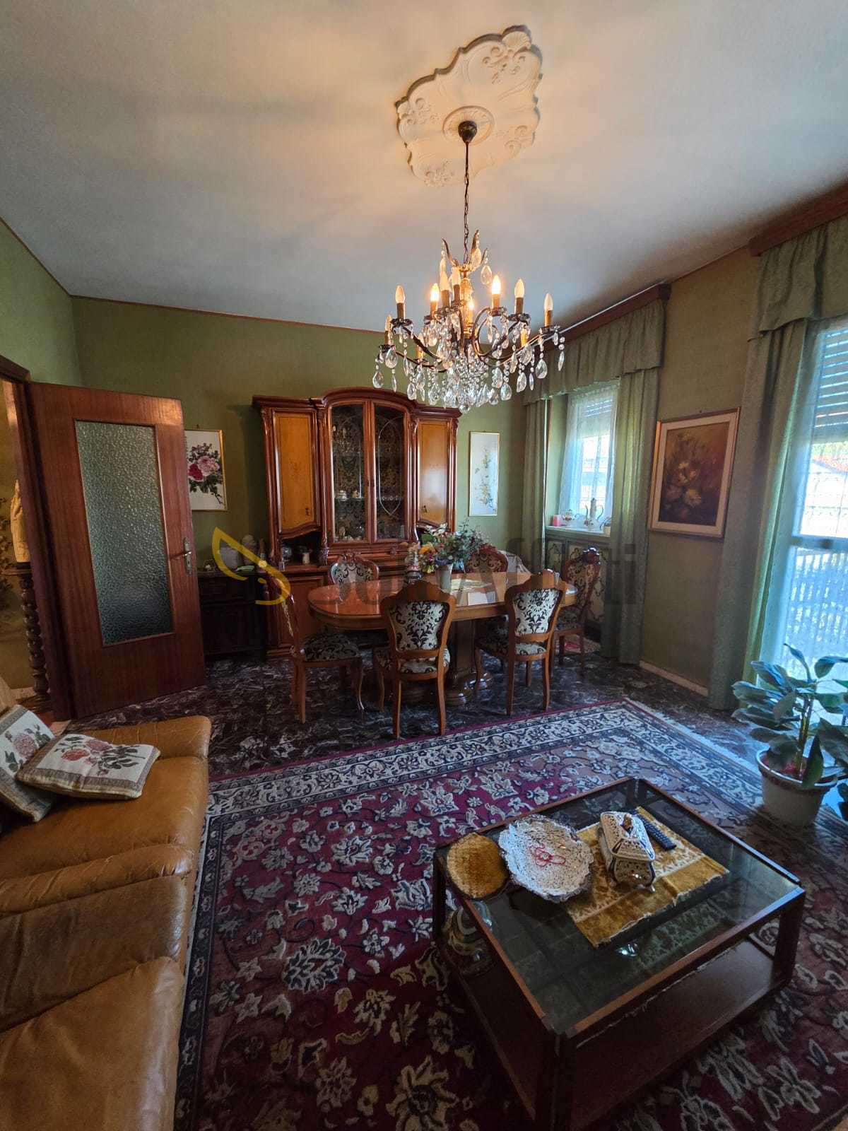 Immagine 7 di Quadrilocale in affitto  in Via Fratelli Fornaca a Torino