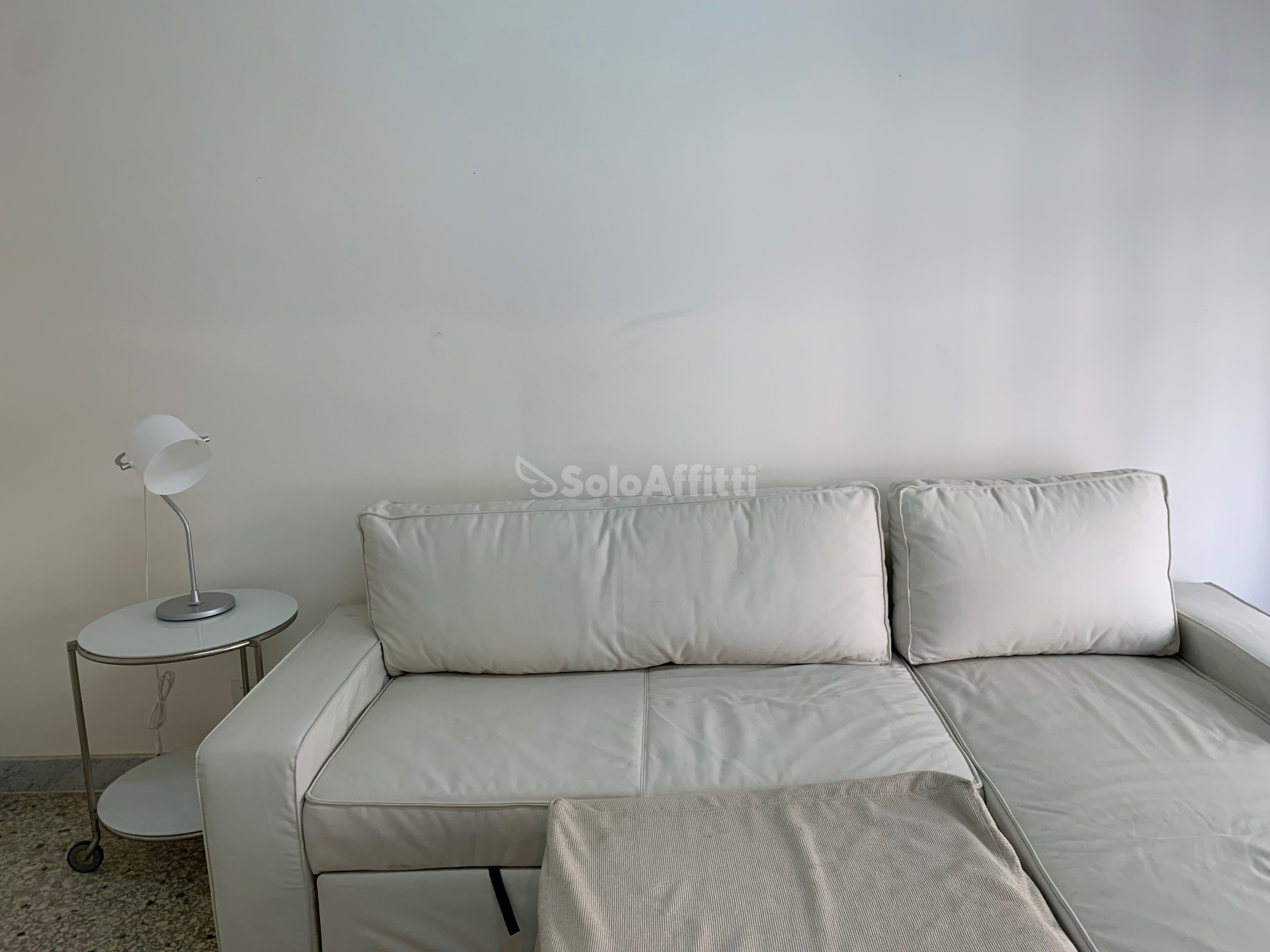 Immagine 10 di Bilocale in affitto  a Catania