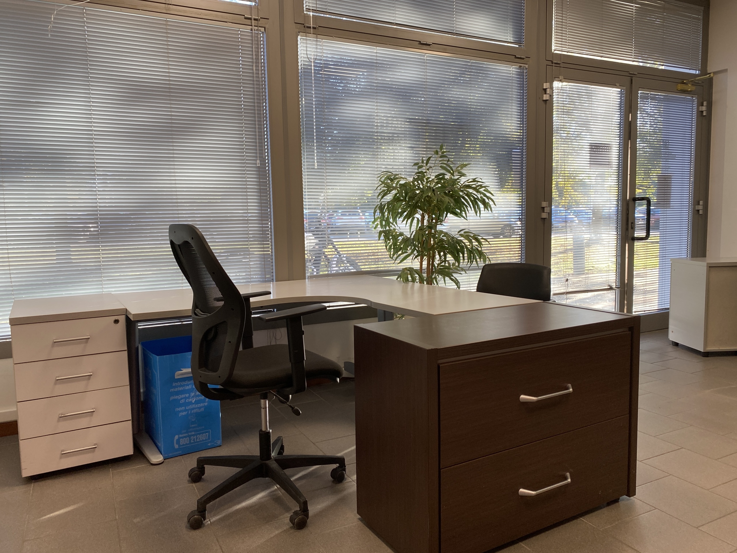 Immagine 18 di Locale commerciale in affitto  in Strada Giardinetto 6 a Collecchio