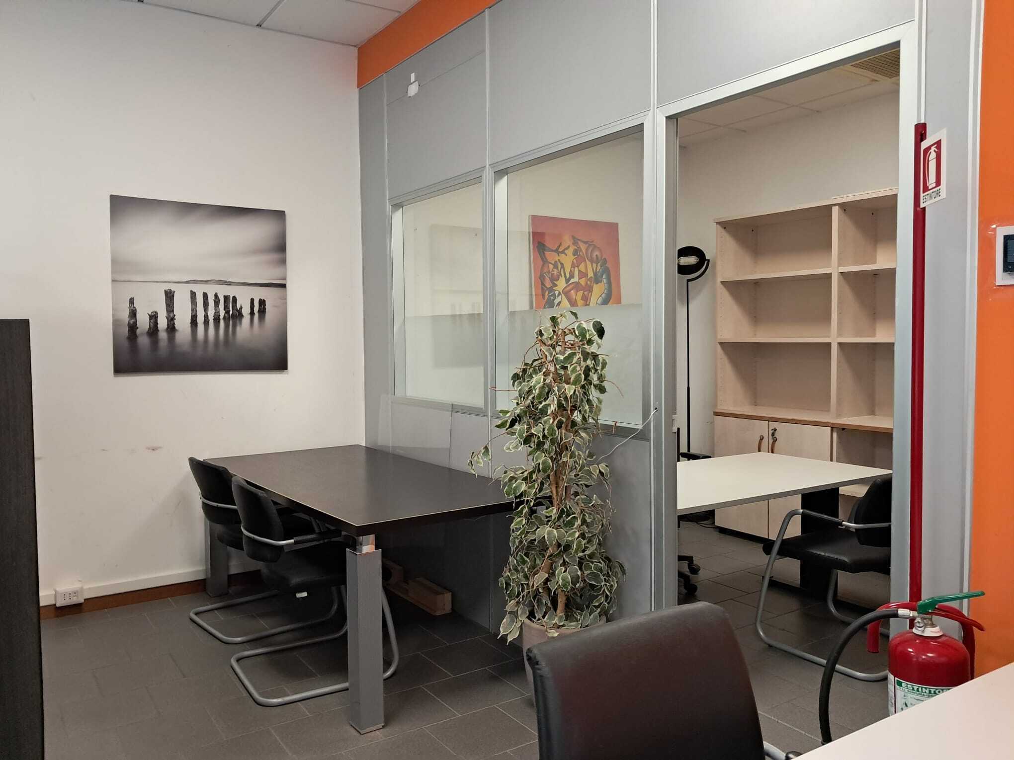 Immagine 30 di Locale commerciale in affitto  in Strada Giardinetto 6 a Collecchio