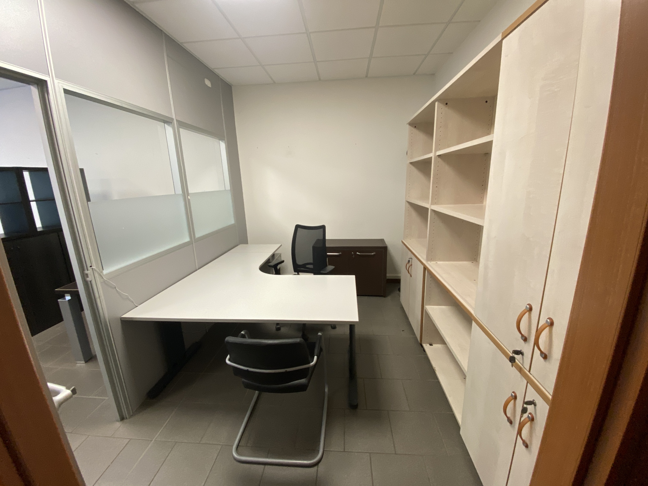 Immagine 10 di Locale commerciale in affitto  in Strada Giardinetto 6 a Collecchio