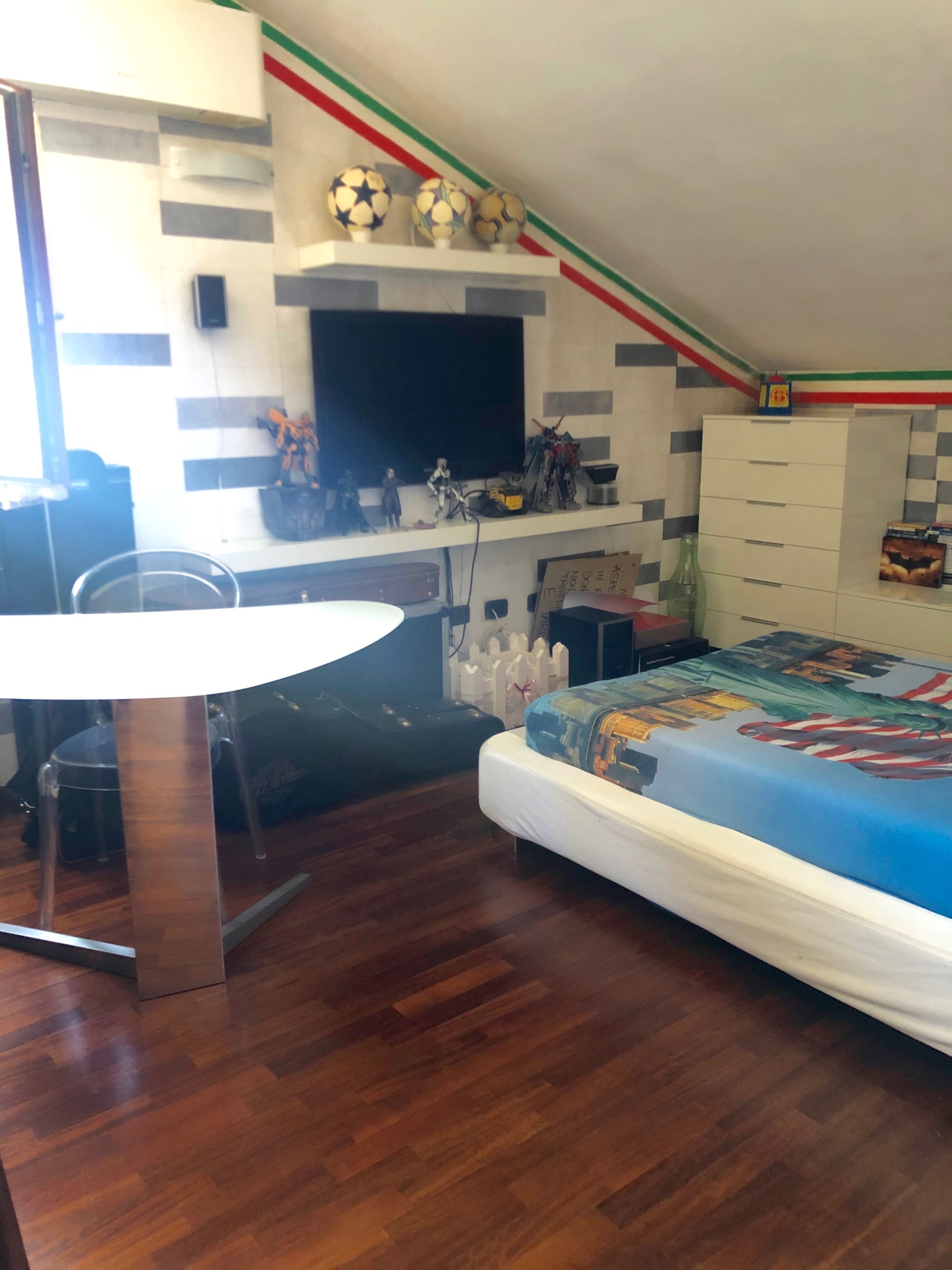 Immagine 12 di Villa in vendita  a Sarzana