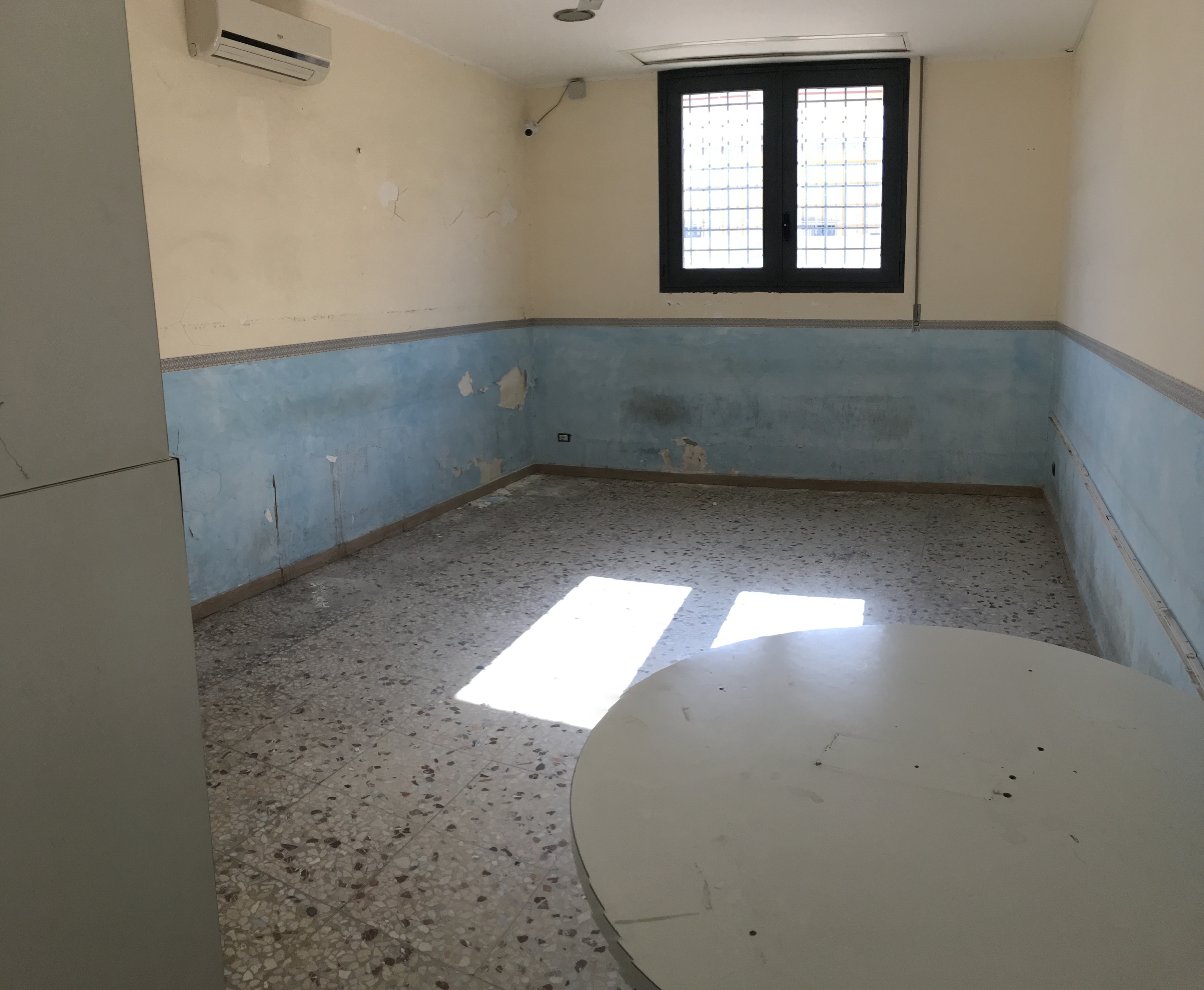 Immagine 5 di Locale commerciale in vendita  a Siracusa