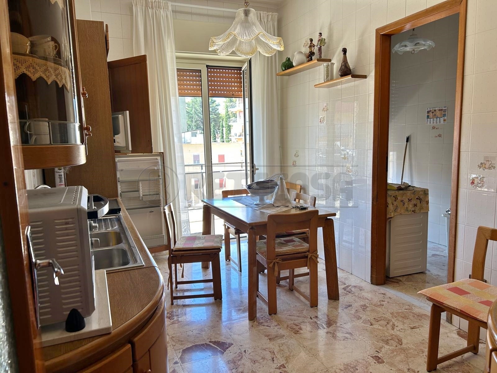 Immagine 7 di Quadrilocale in vendita  in VIA ALCIDE DE GASPERI 47 a Caltanissetta