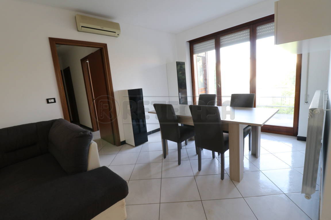 Immagine 3 di Bilocale in vendita  a Terre Del Reno