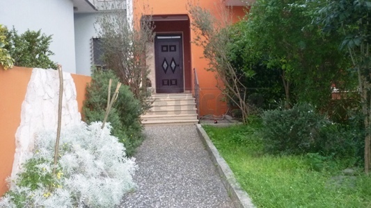 Immagine 8 di Casa indipendente in vendita  in VIA DE GASPERI 33 a Sannicola