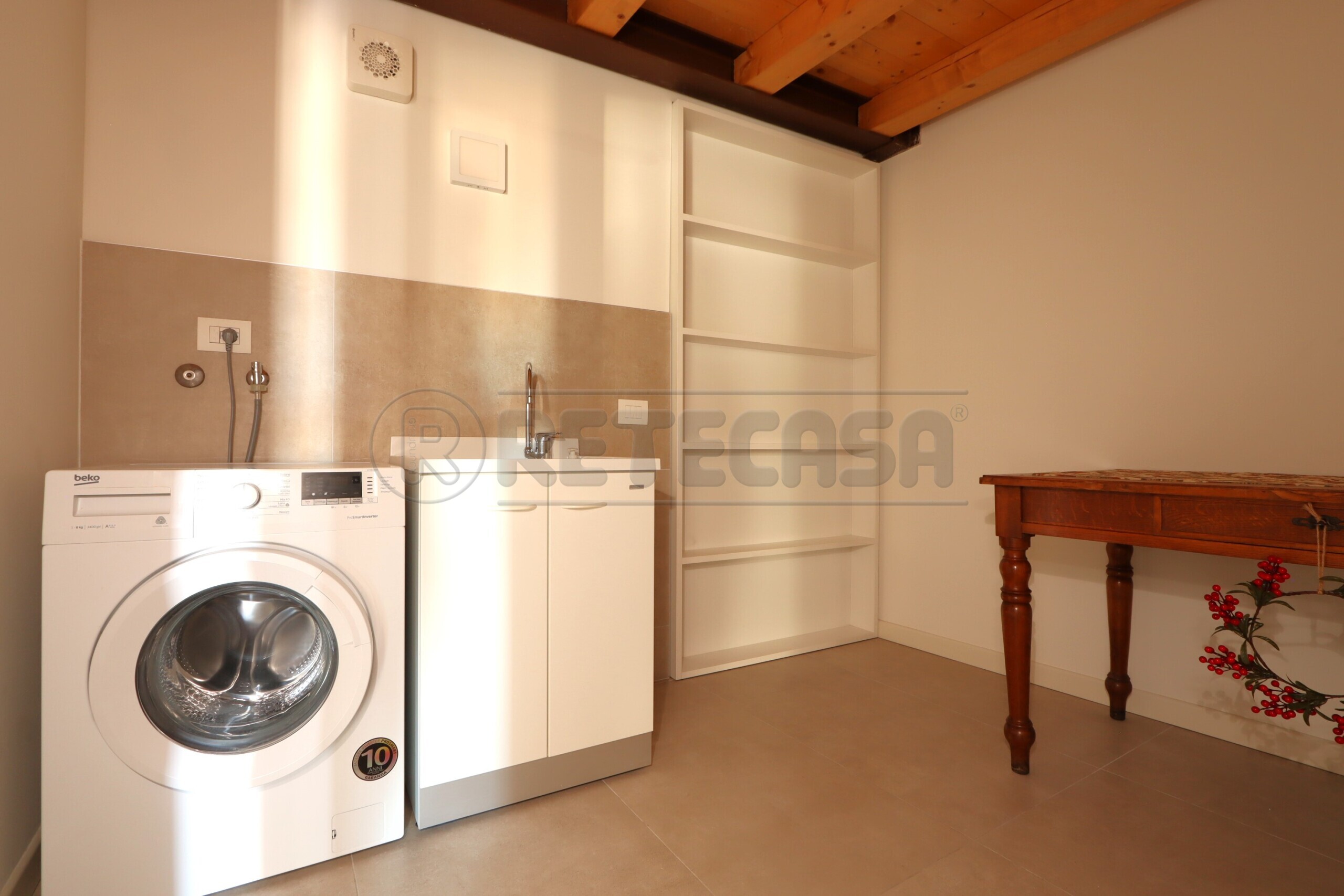 Immagine 20 di Attico in affitto  in Corso Antonio Fogazzaro 43 a Vicenza