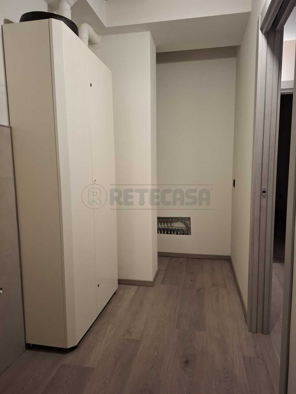 Immagine 5 di Trilocale in affitto  in Via Giosuè Carducci a Bondeno