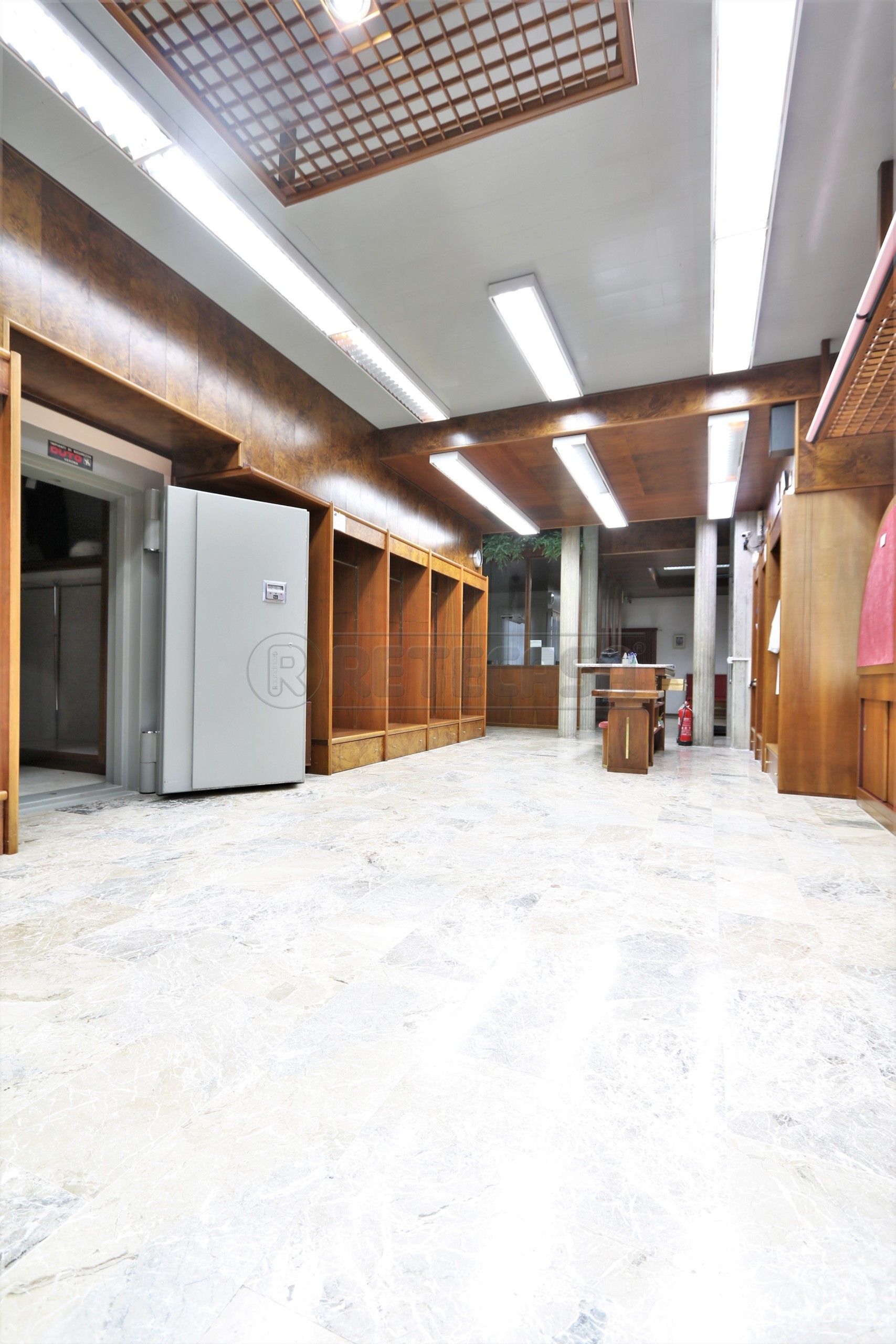 Immagine 8 di Locale commerciale in vendita  in via dal ponte a Torri Di Quartesolo