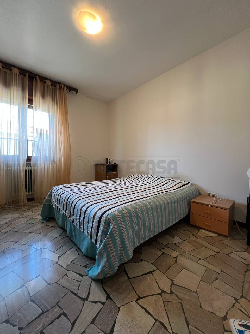 Immagine 10 di Bilocale in vendita  in Via E. Fermi 62 a Montecchio Maggiore