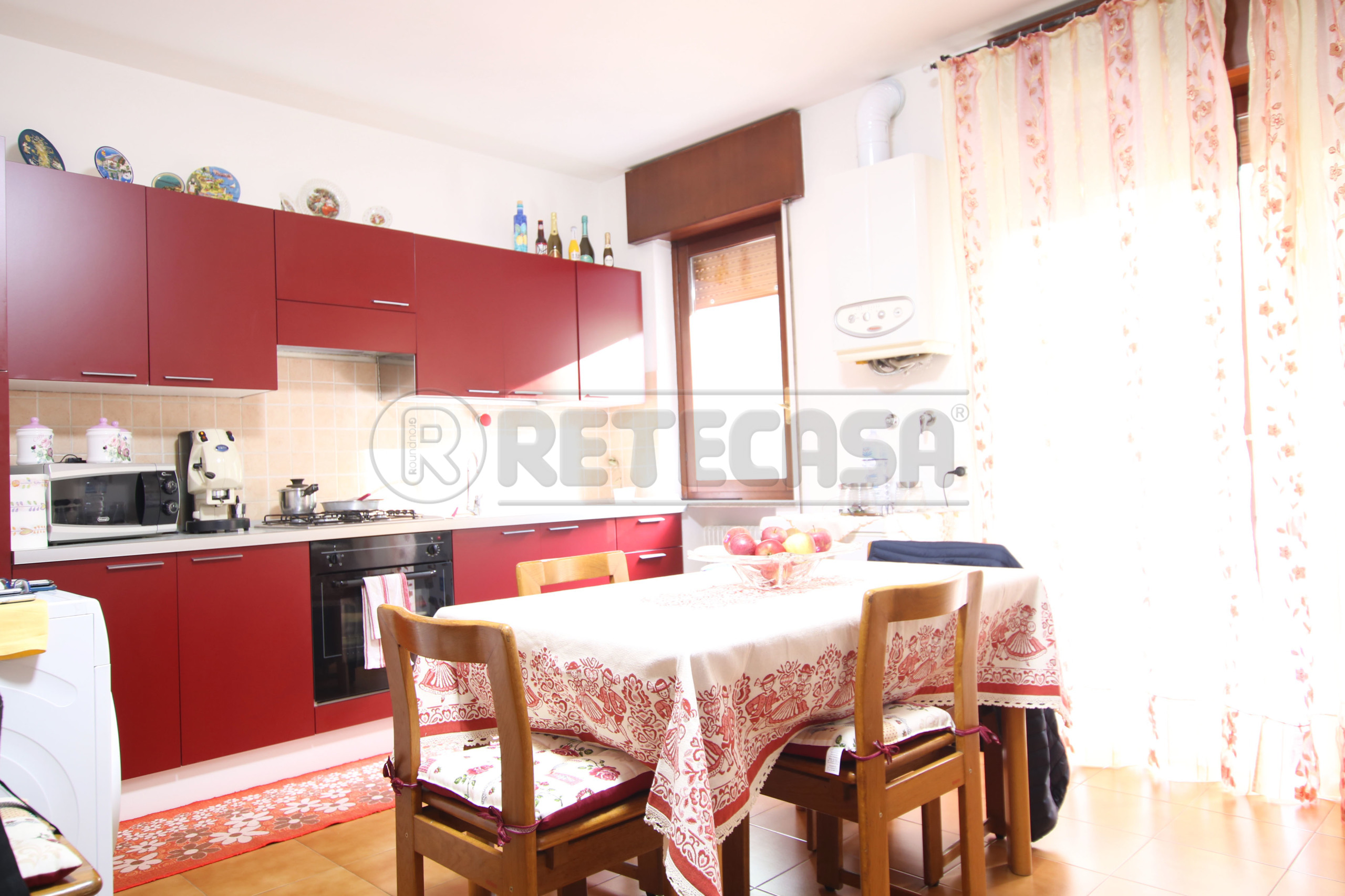 Immagine 3 di Appartamento in vendita  in Viale Riviera Berica 520 a Vicenza