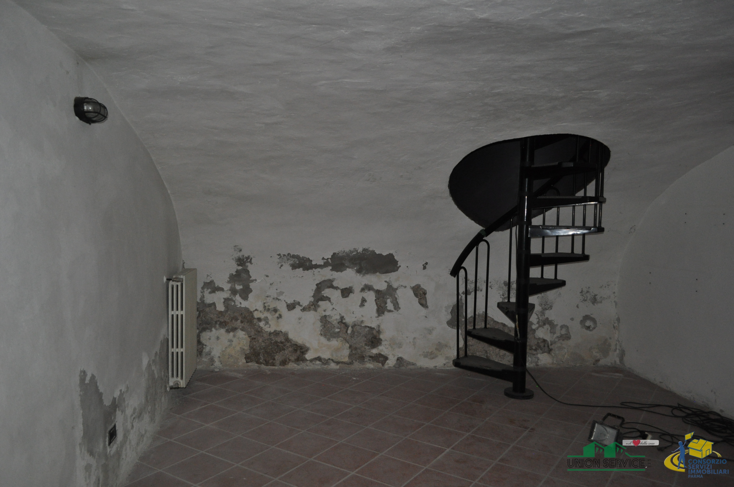 Immagine 15 di Ufficio in vendita  in Vicolo San Tiburzio a Parma