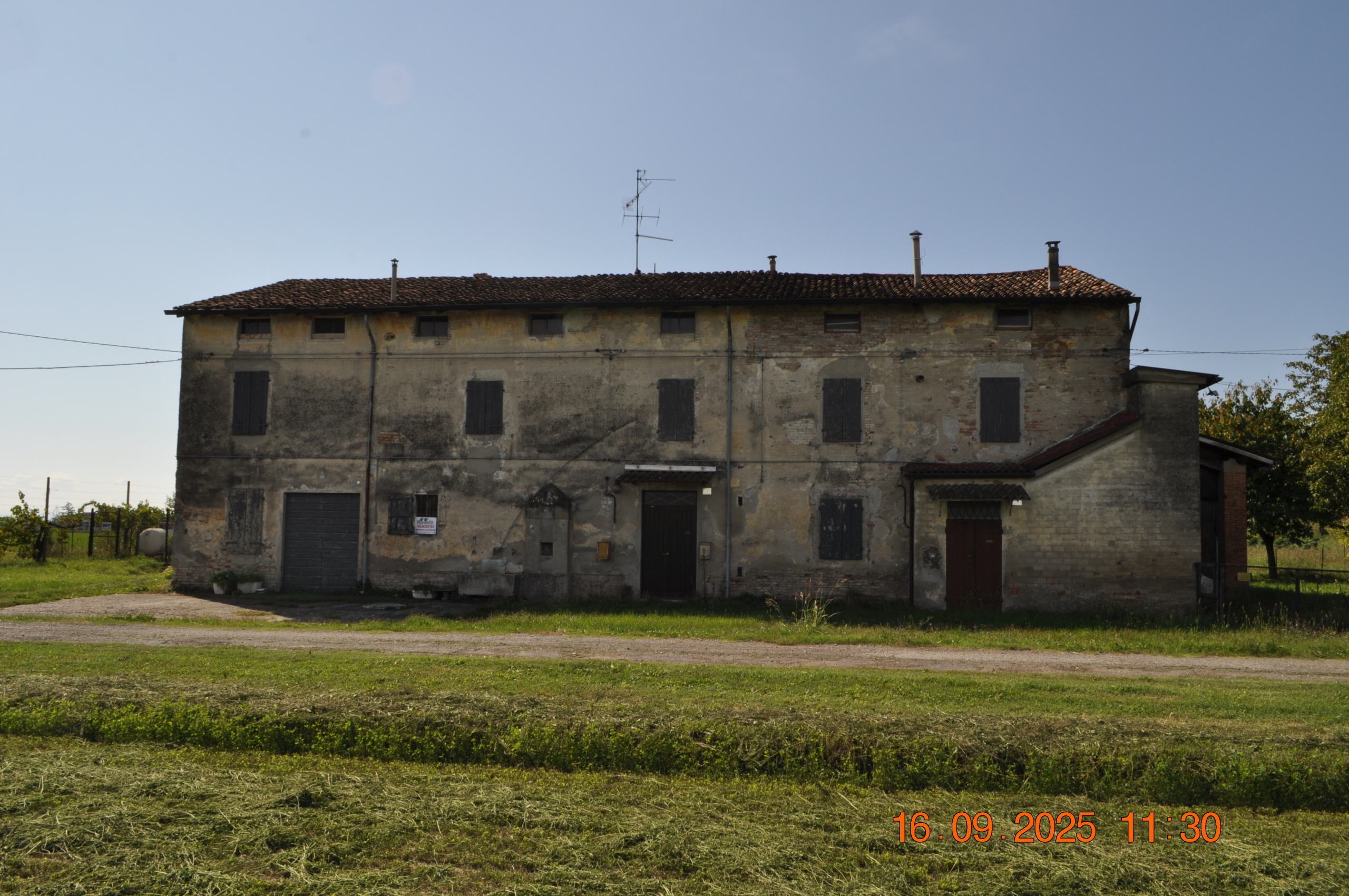 Immagine 38 di Rustico / casale in vendita  in San Quirico a Sissa Trecasali