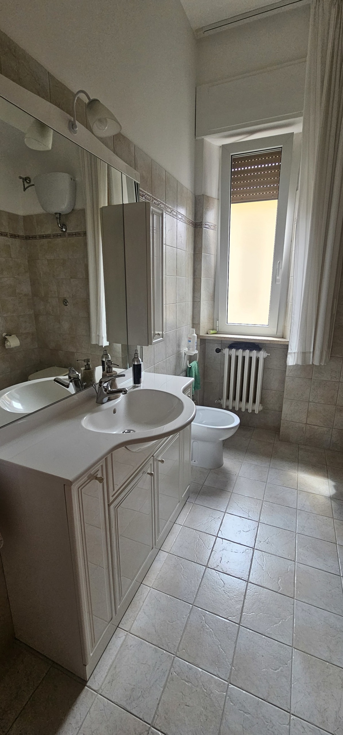 Immagine 10 di Appartamento in vendita  in Via Radiciotti snc a Jesi