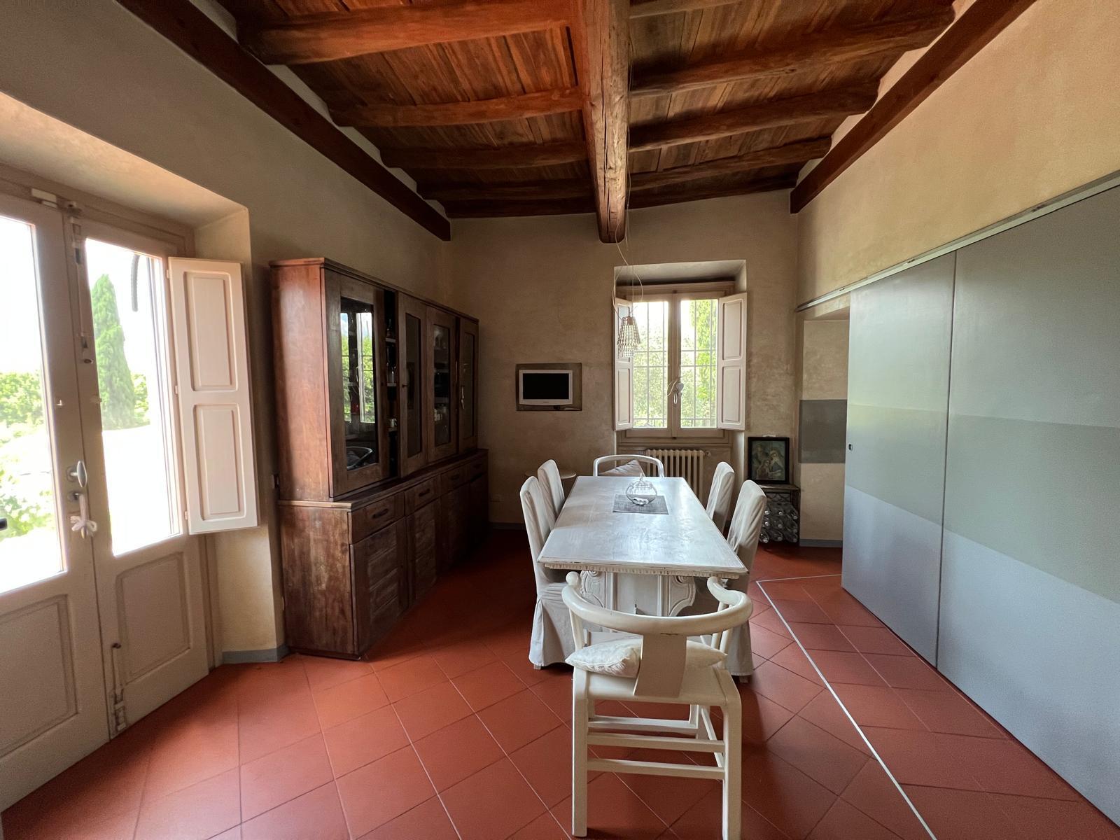 Immagine 53 di Porzione di casa in vendita  in Via di Vingone a Scandicci