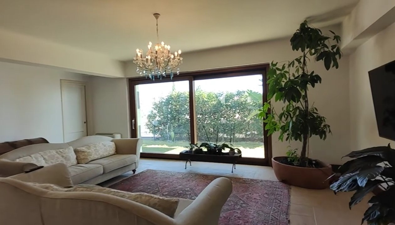 Immagine 35 di Villa in vendita  in c.da mastrissa snc a Taormina