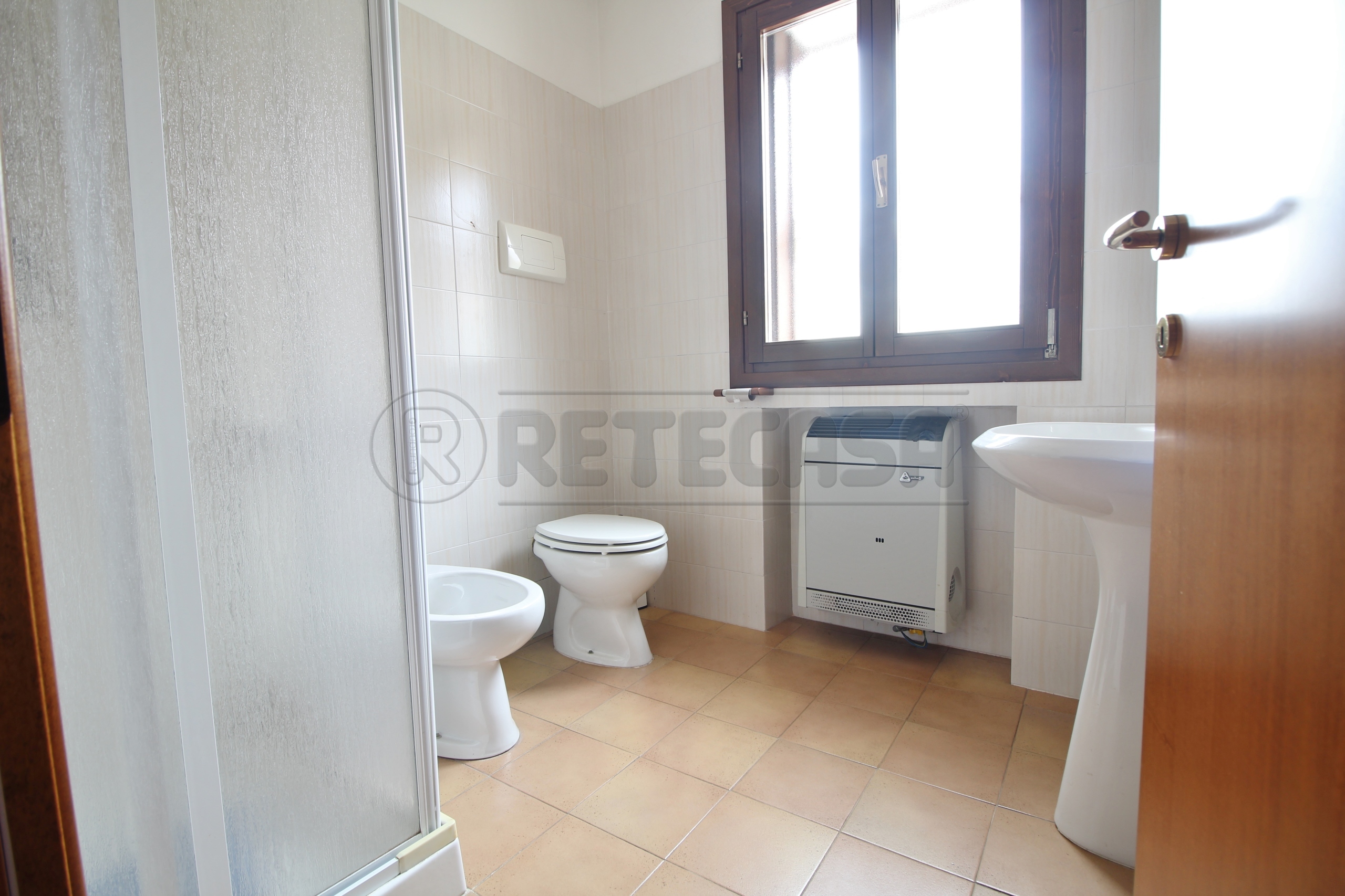 Immagine 12 di Porzione di casa in vendita  in via cocco 10 a Altissimo