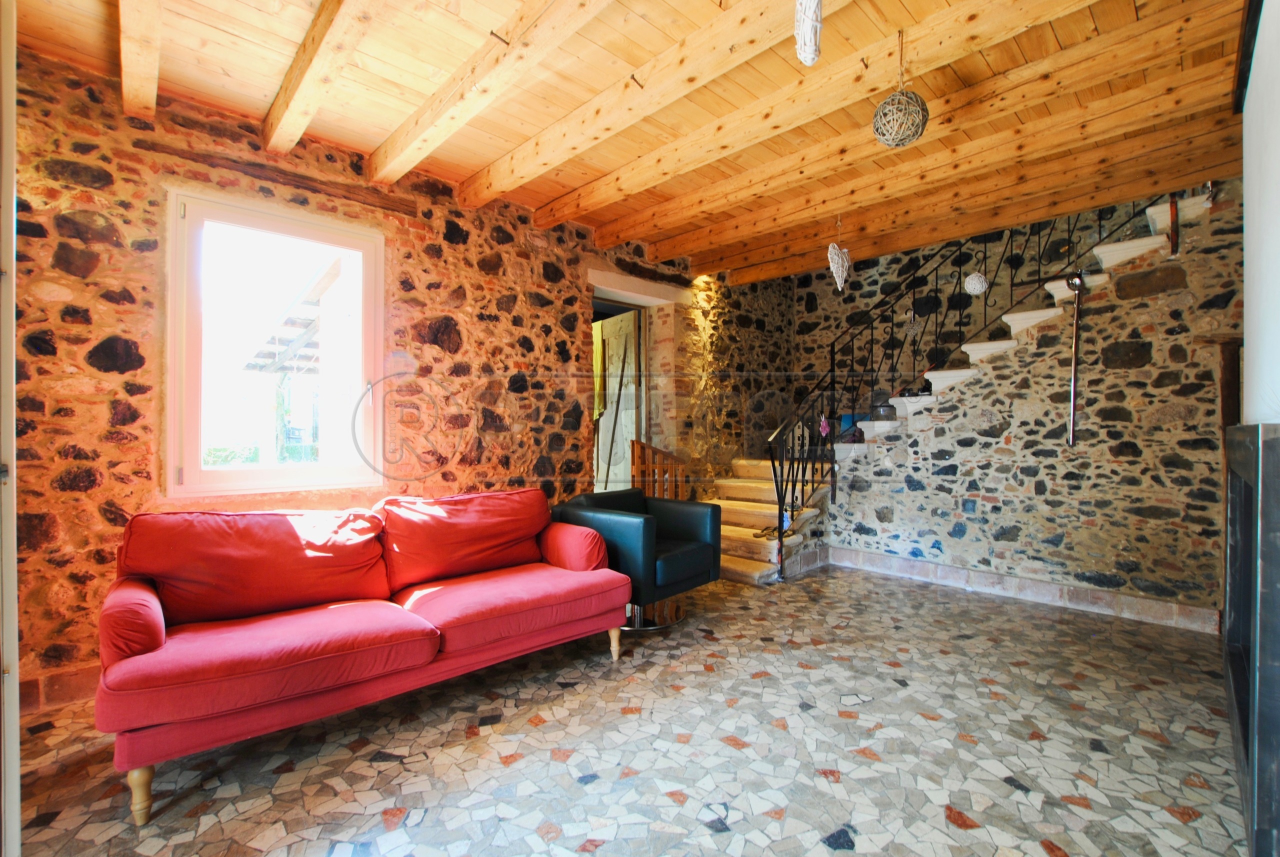 Immagine 17 di Villa in vendita  in Piazza Roma 36 a Brogliano