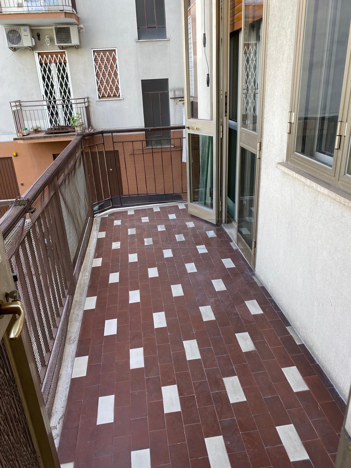 Immagine 9 di Bilocale in affitto  in Via Giovanni da Pedemuro a Vicenza