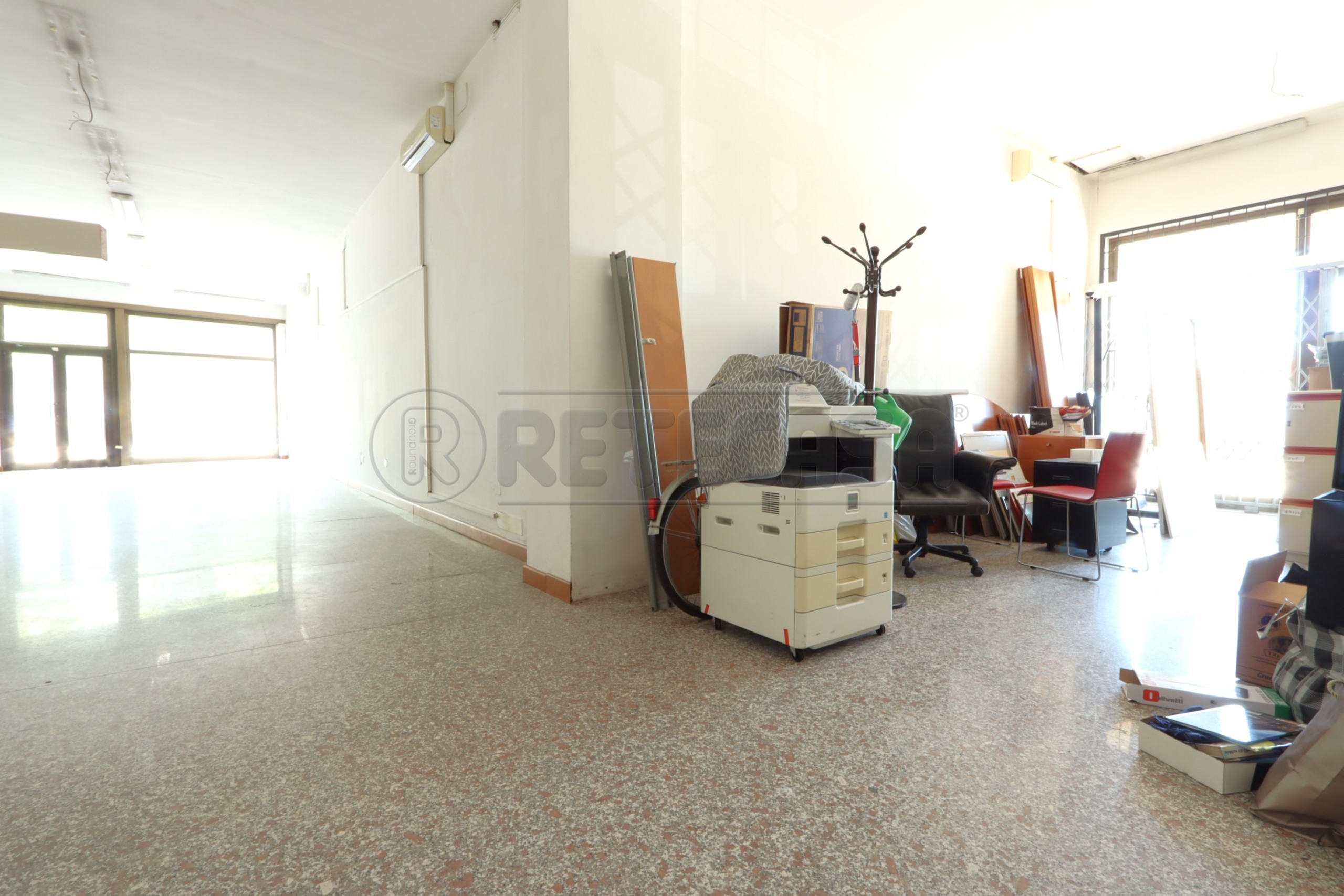 Immagine 24 di Locale commerciale in vendita  in Viale Giuseppe Verdi 32 a Vicenza