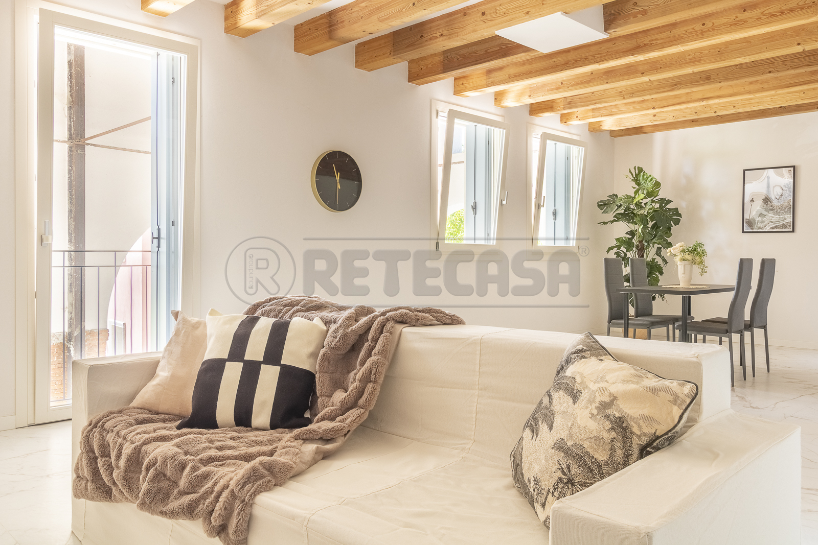 Immagine 3 di Bilocale in vendita  in Via Zuccola 37 a Bolzano Vicentino