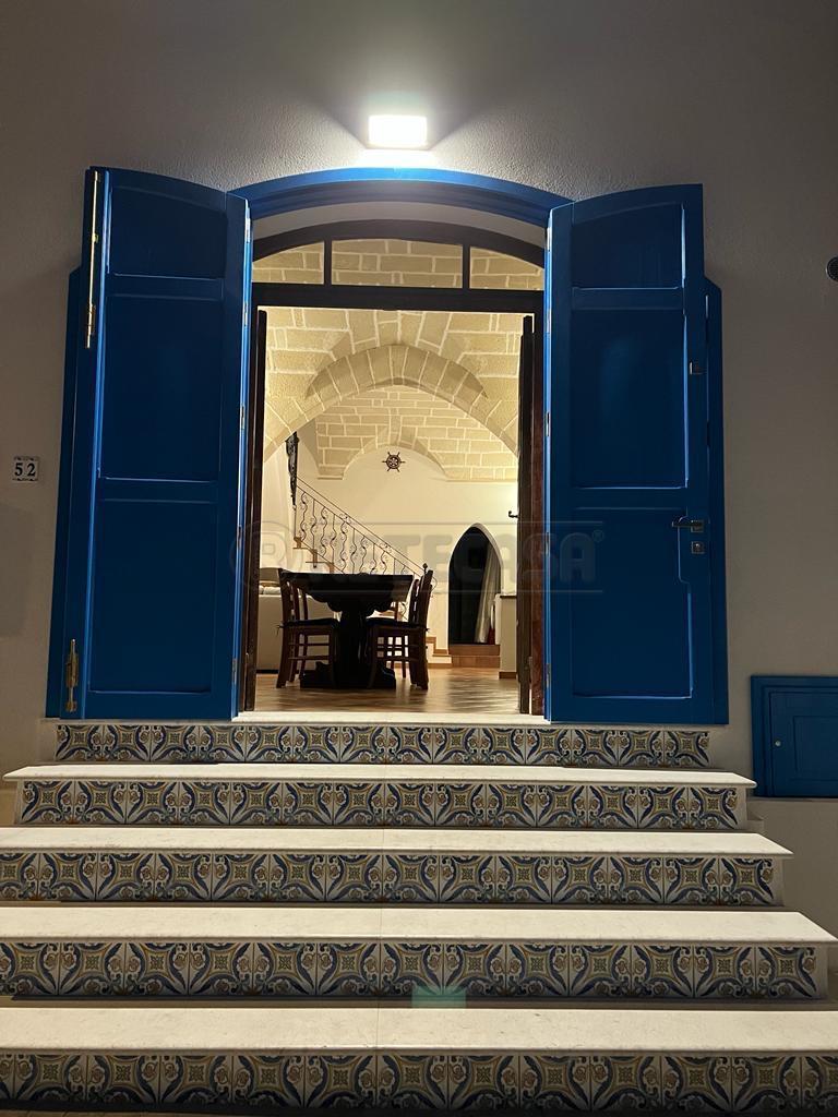 Immagine 10 di Villa in vendita  in Via Telegrafo 26 a Trapani