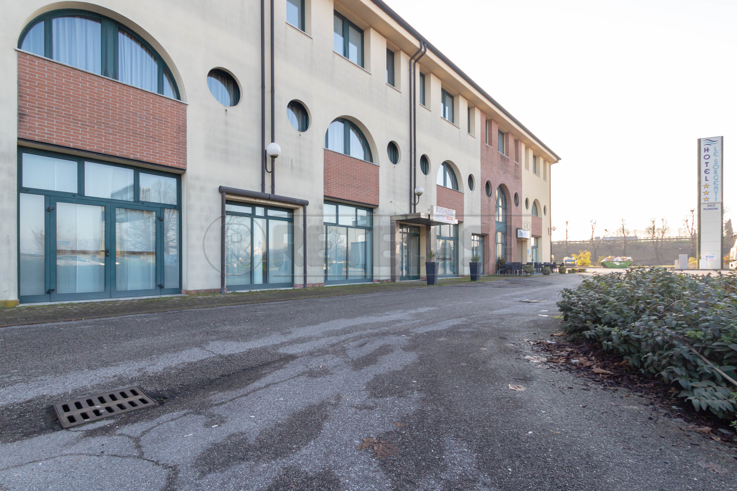 Immagine 39 di Ufficio in vendita  in Via Acque 6 a Bolzano Vicentino