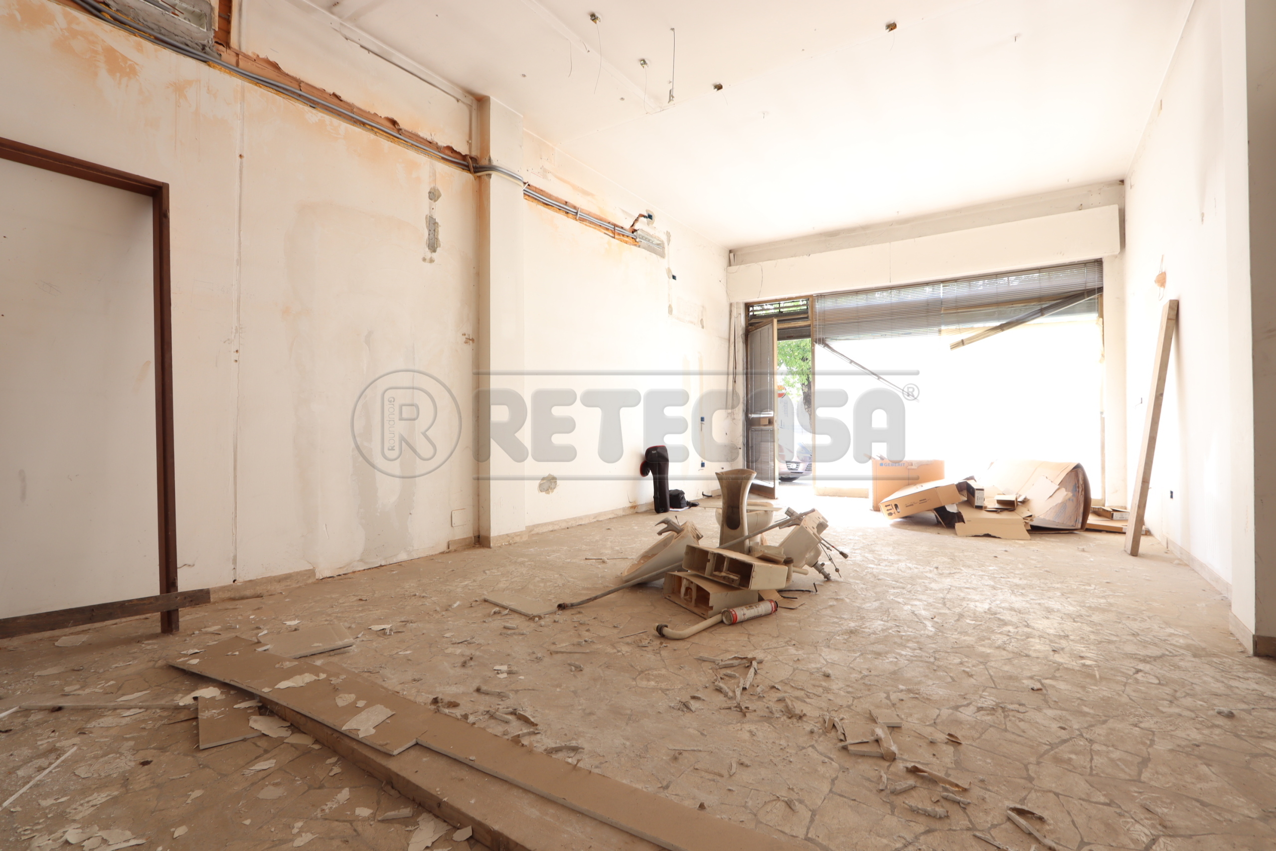 Immagine 11 di Locale commerciale in affitto  in Via Fradellin a Montegalda