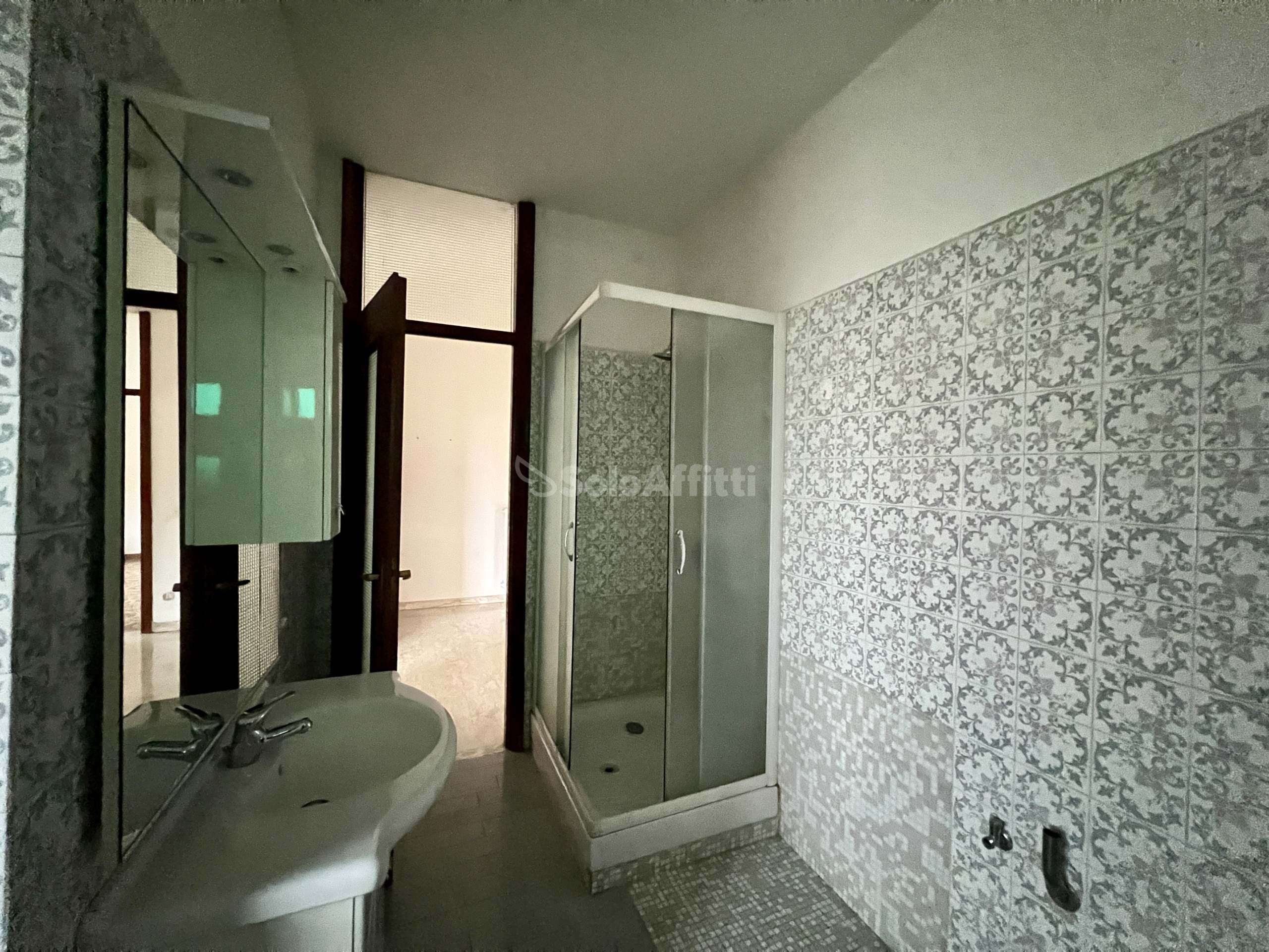 Immagine 22 di Quadrilocale in affitto  in Via Buratto 7 a Ciriè