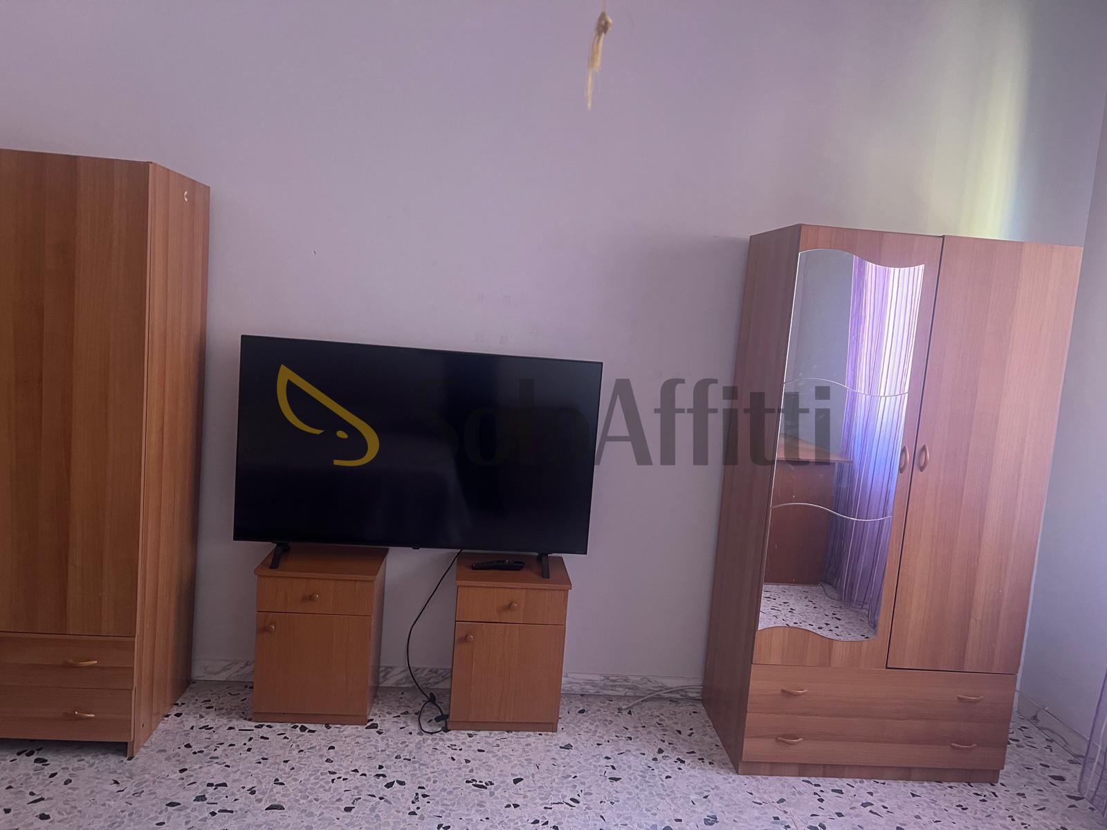 Immagine 6 di Stanza singola in affitto  in Viale Jonio 124 a Catania