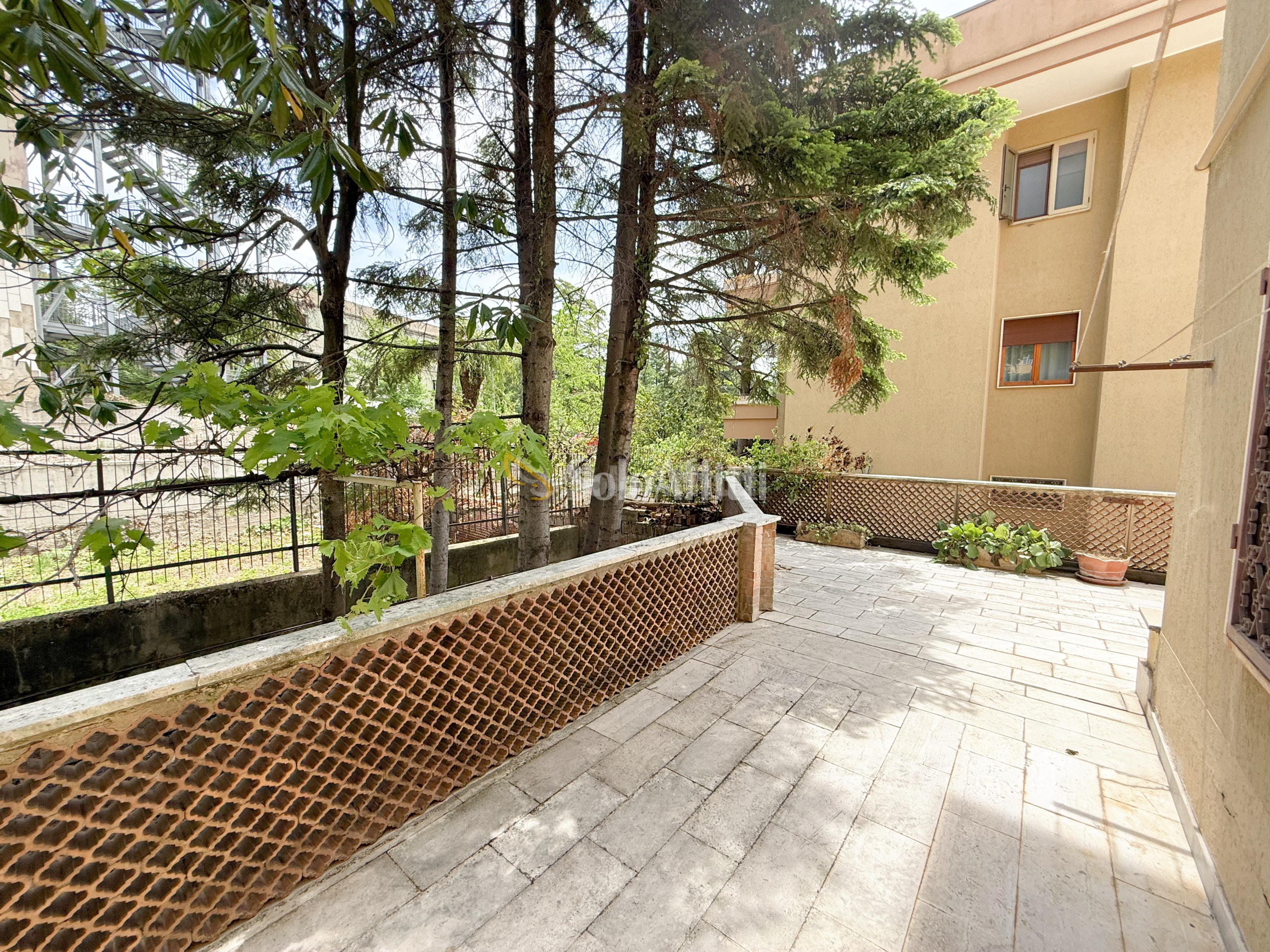 Immagine 13 di Appartamento in affitto  in Via Domenico di Giura a Potenza