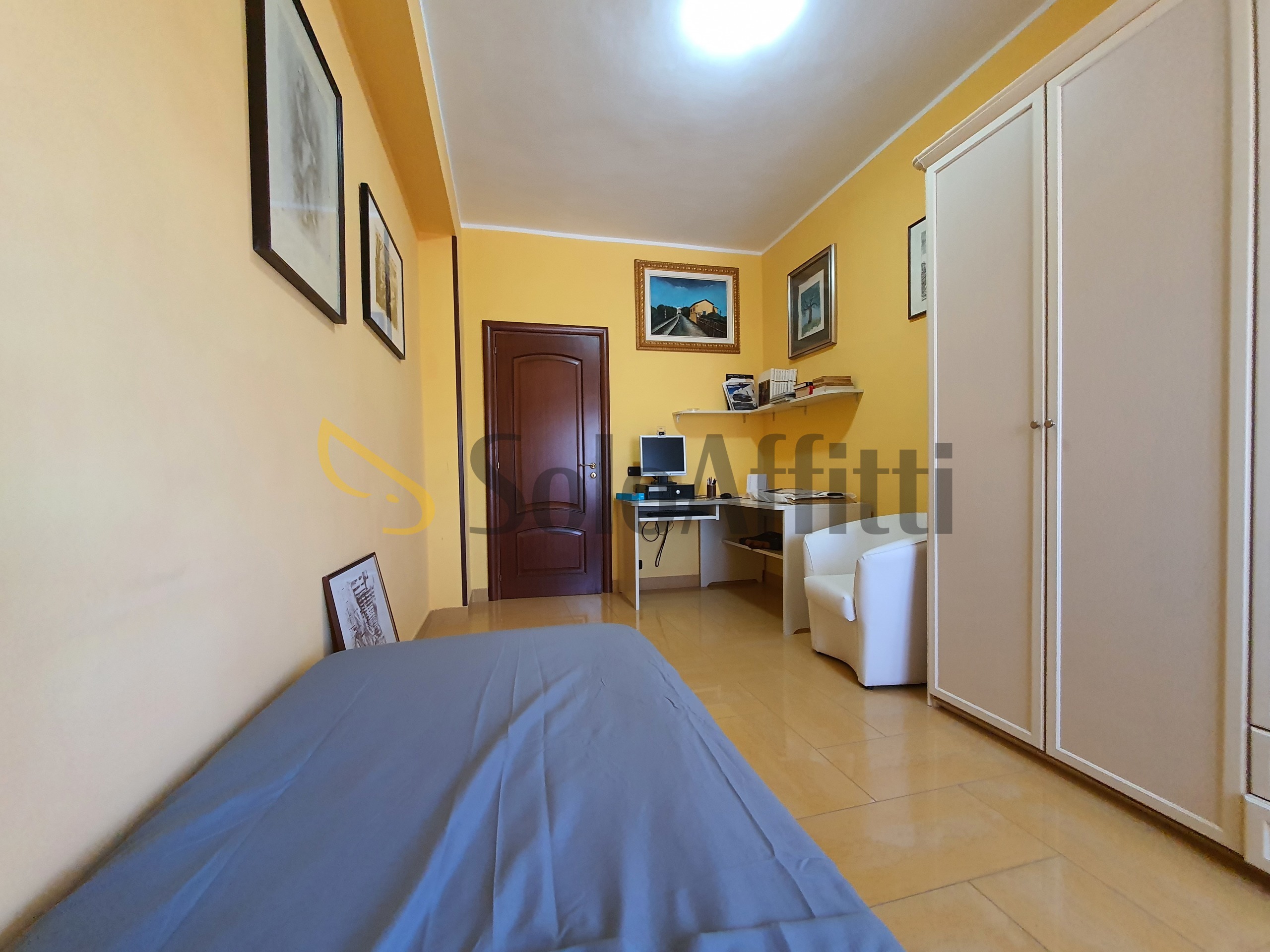 Immagine 9 di Trilocale in affitto  a Catanzaro