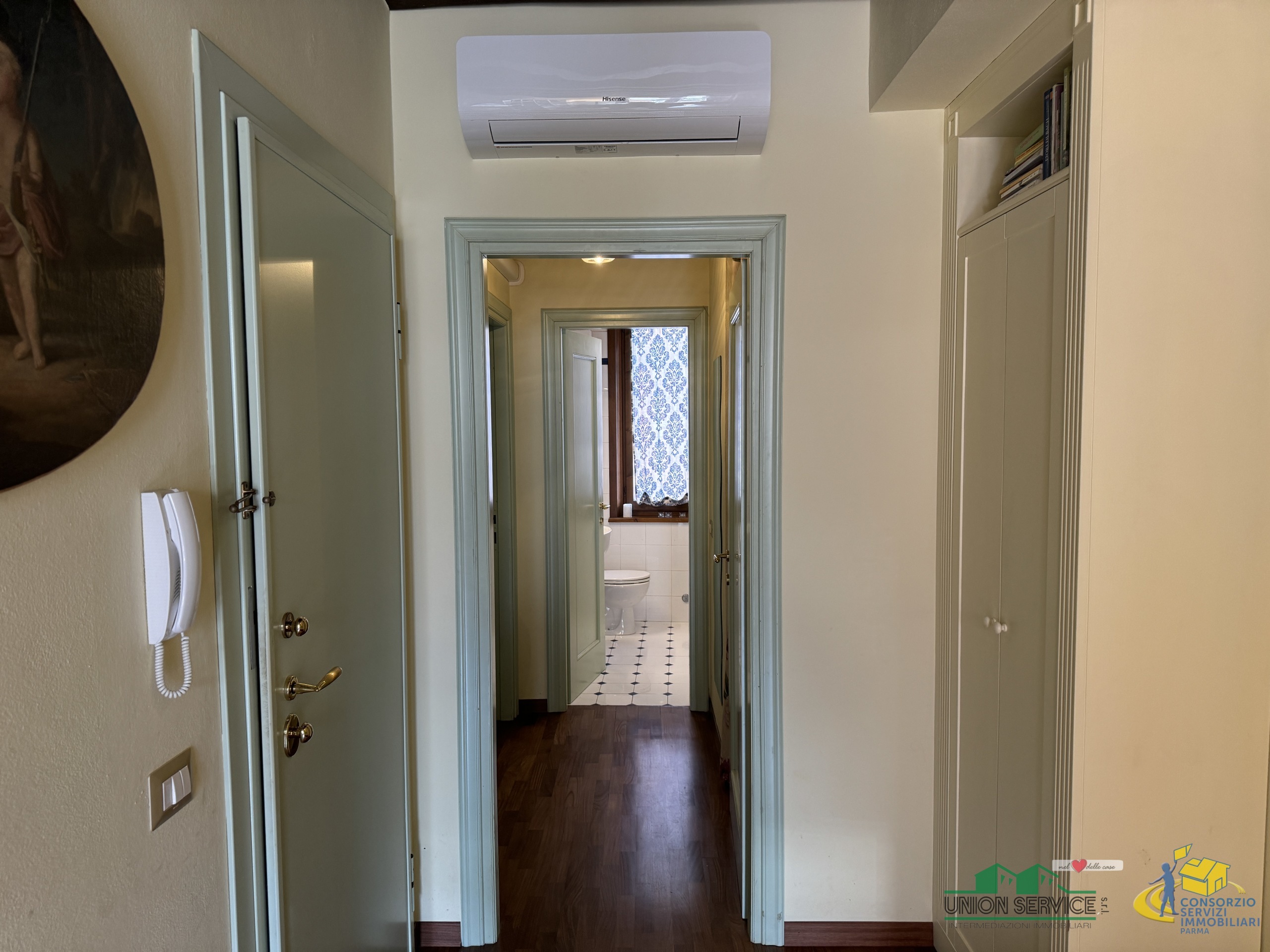 Immagine 6 di Appartamento in vendita  in Vicolo Flavio Gioia a Parma