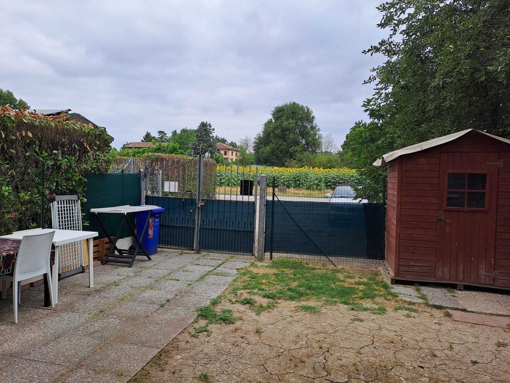 Immagine 11 di Bilocale in vendita  in Corte Sant'Andrea 4 a Torrile