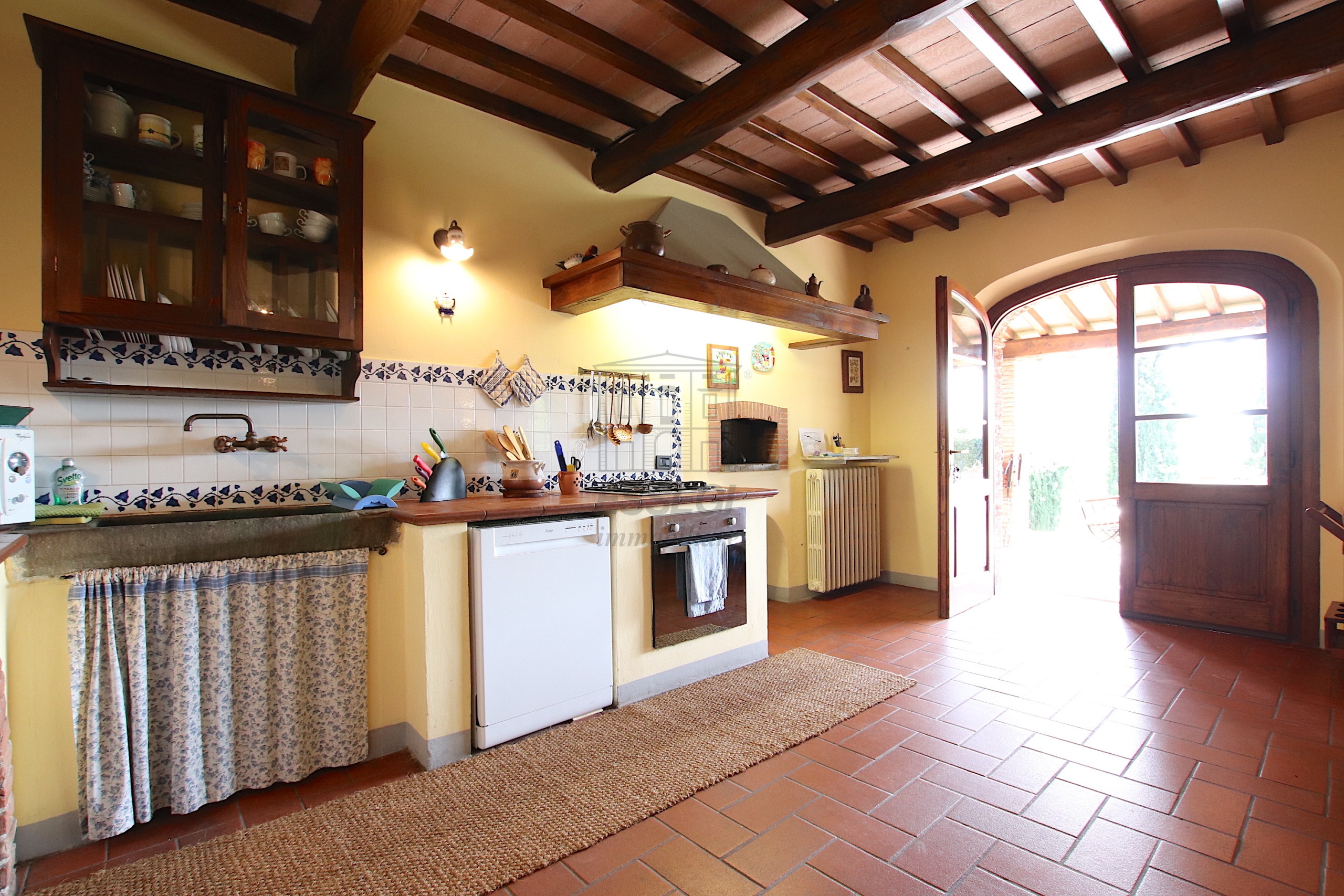 Immagine 13 di Bed & Breakfast in vendita  in Via San Gemma Galgani 4 a Pescaglia